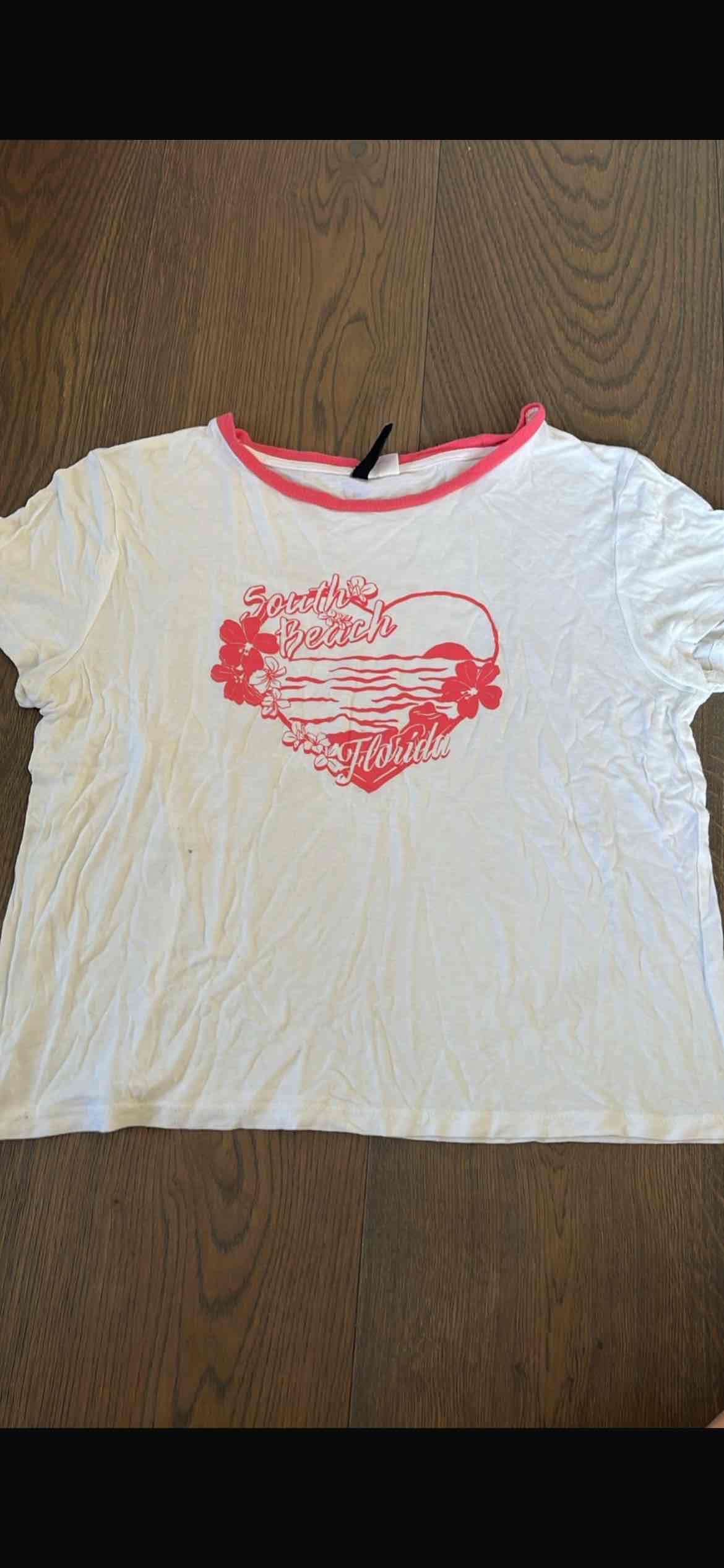 Polera blanca estampada Florida