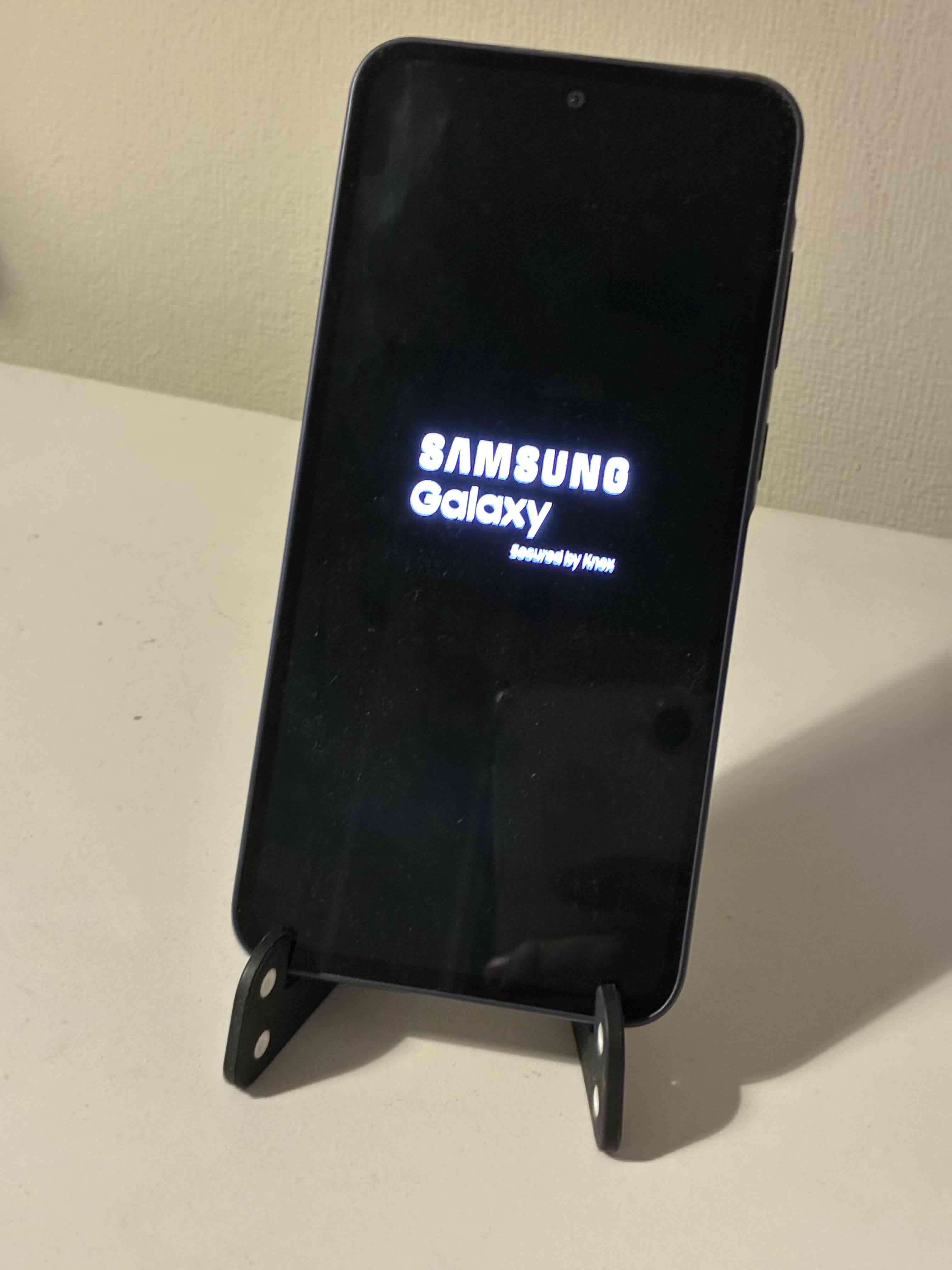 Samsung Galaxy A35 5G 256gb Awesome Navy - miniatura 5