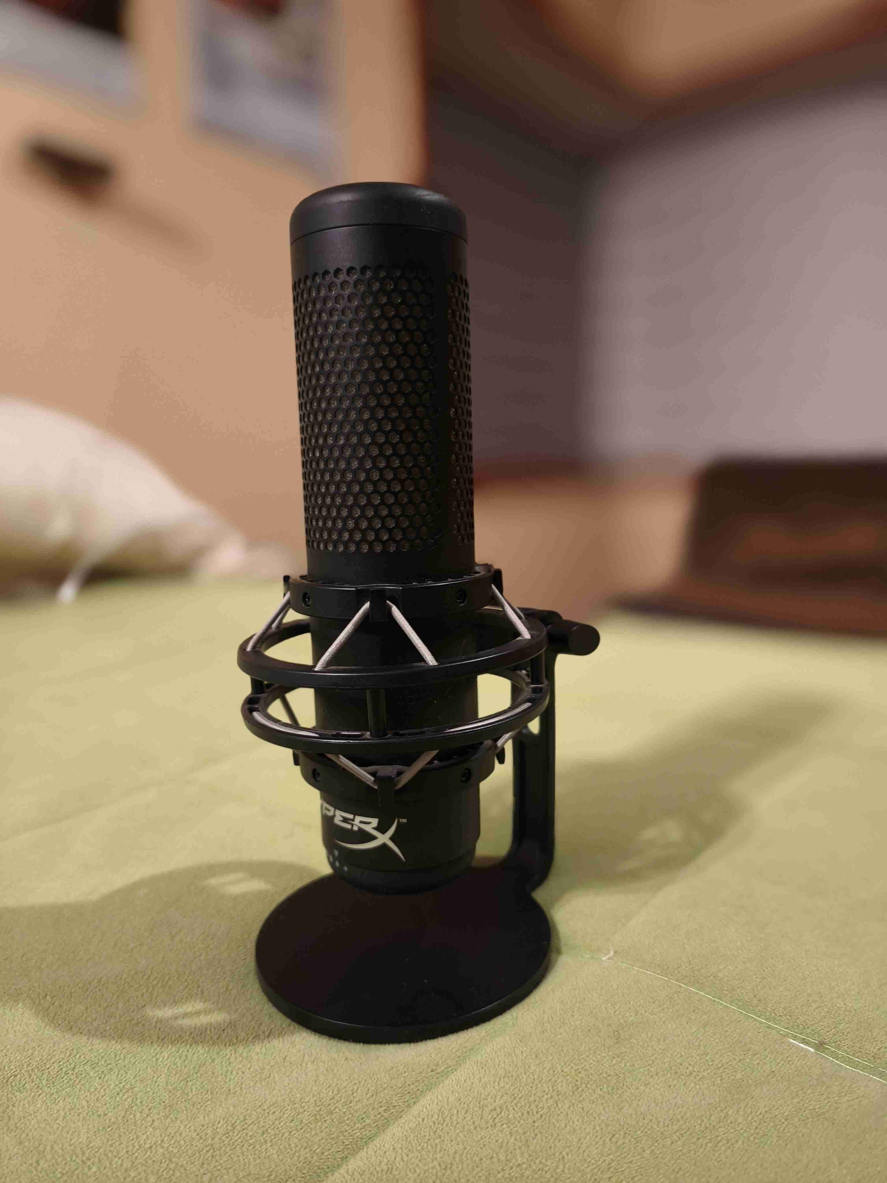 Micrófono HyperX QuadCast S - miniatura 4