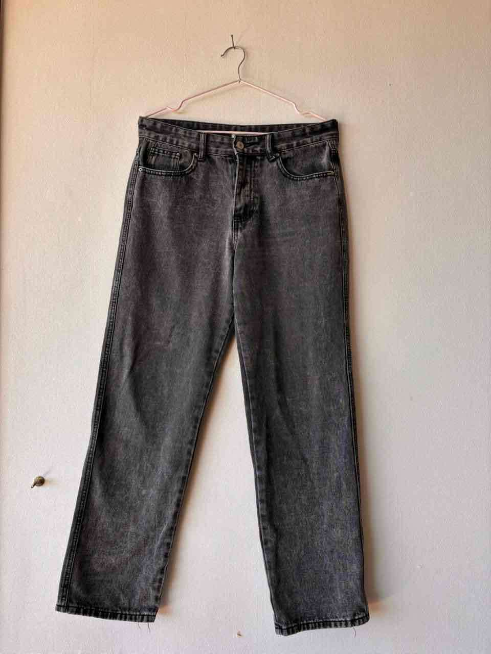 Jeans grises clásicos