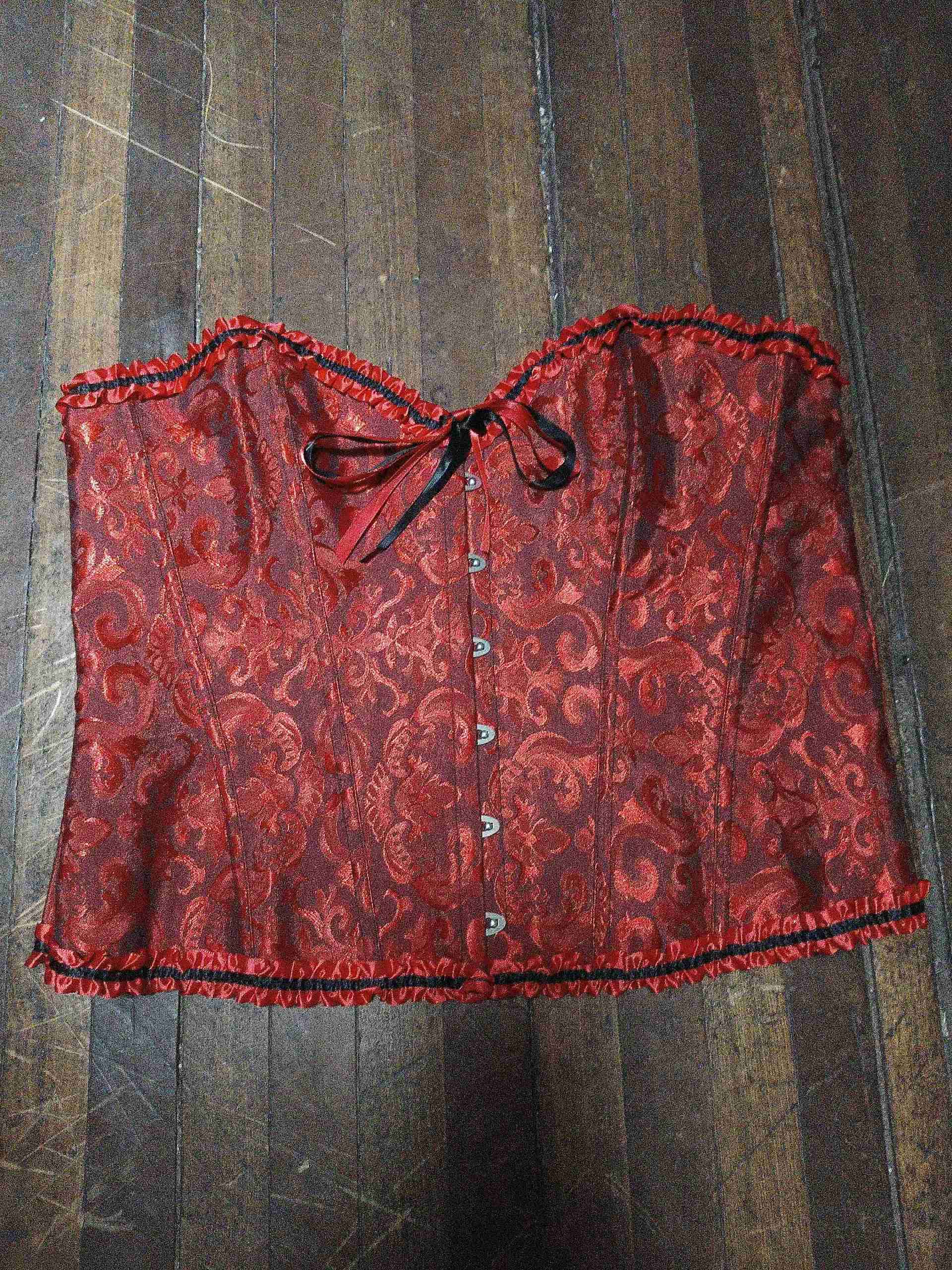 Corset rojo con encaje