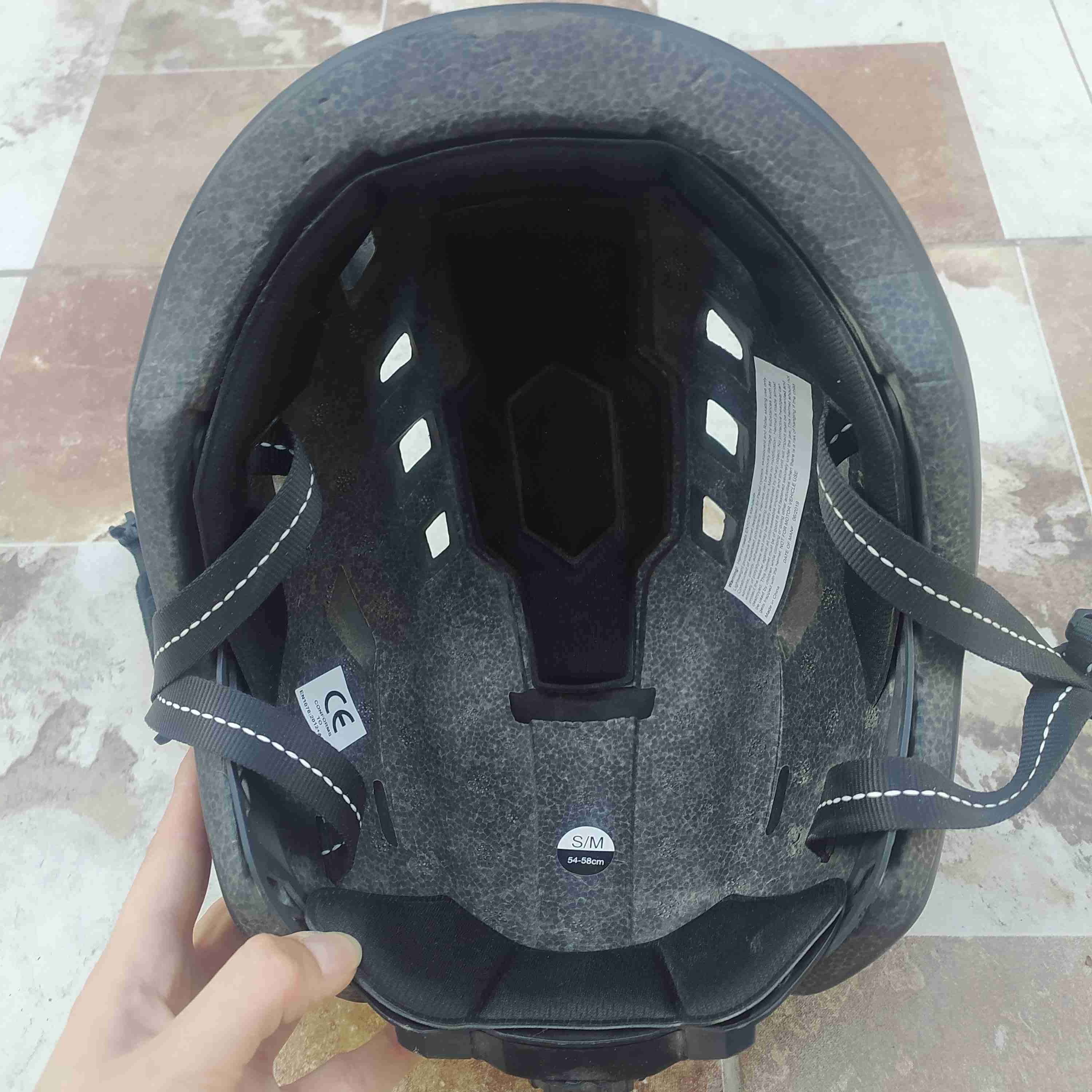 Casco de bicicleta marca Trinx talla S - miniatura 2
