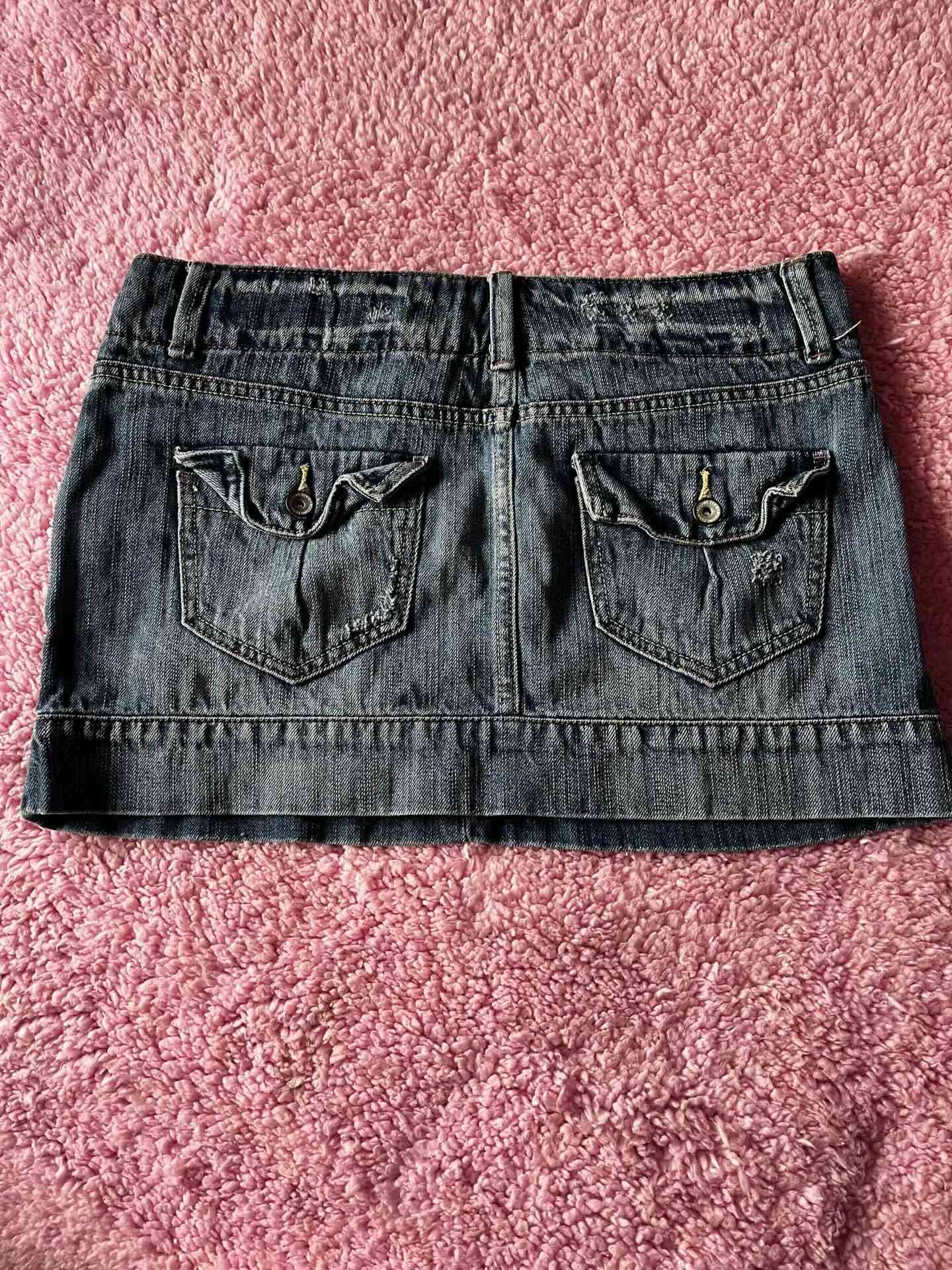 Falda short de mezclilla - miniatura 2