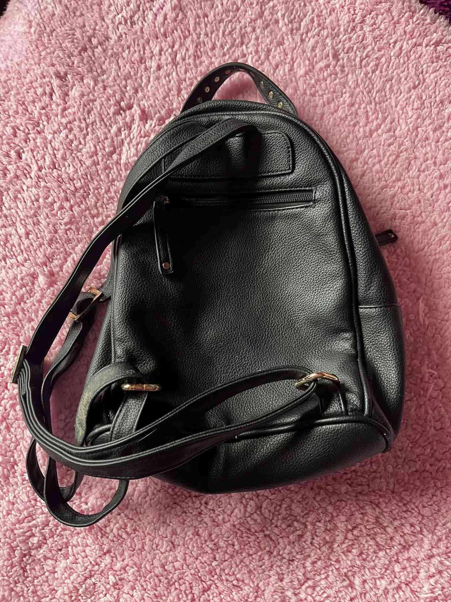 Mochila Amphora negra con detalles - miniatura 2