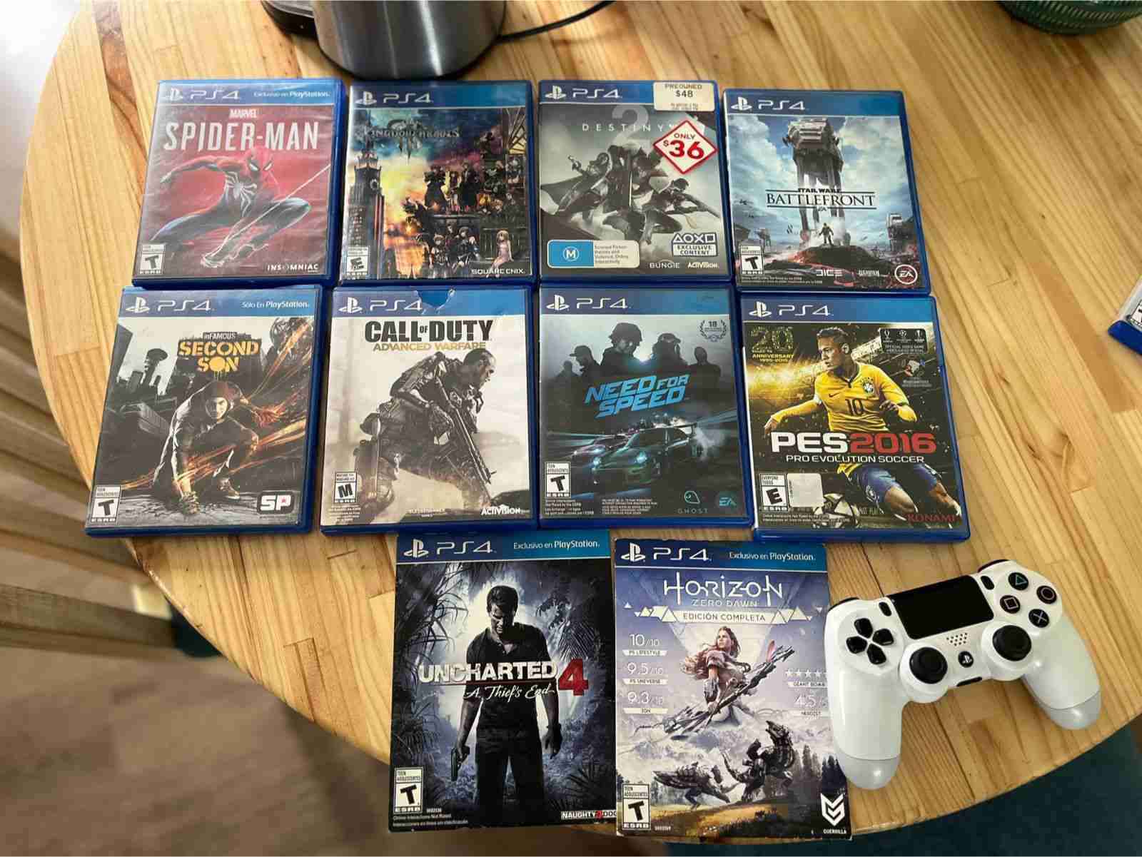 Consola PS4 blanca - miniatura 2