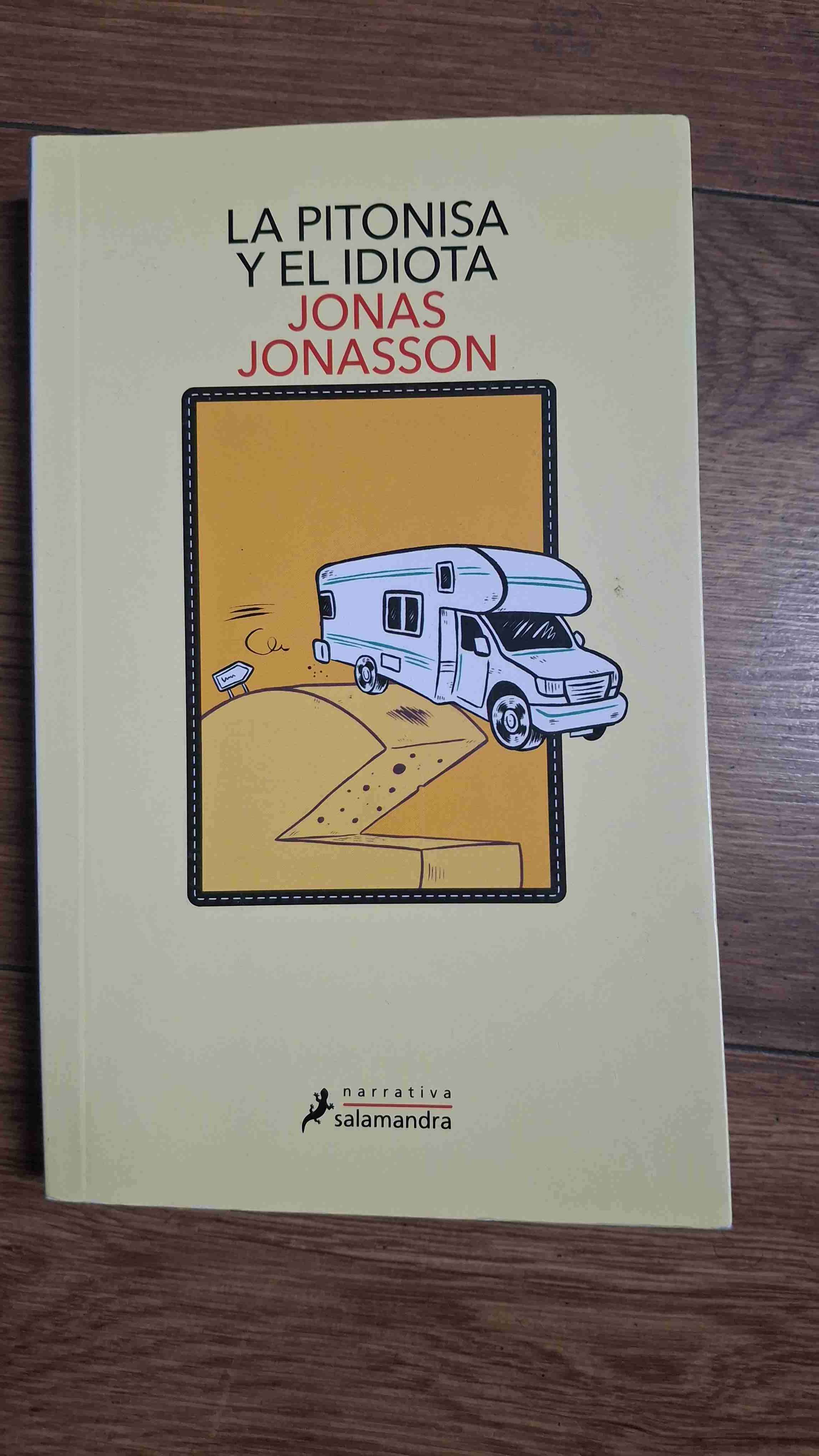 Libro La Pitonisa y el Idiota