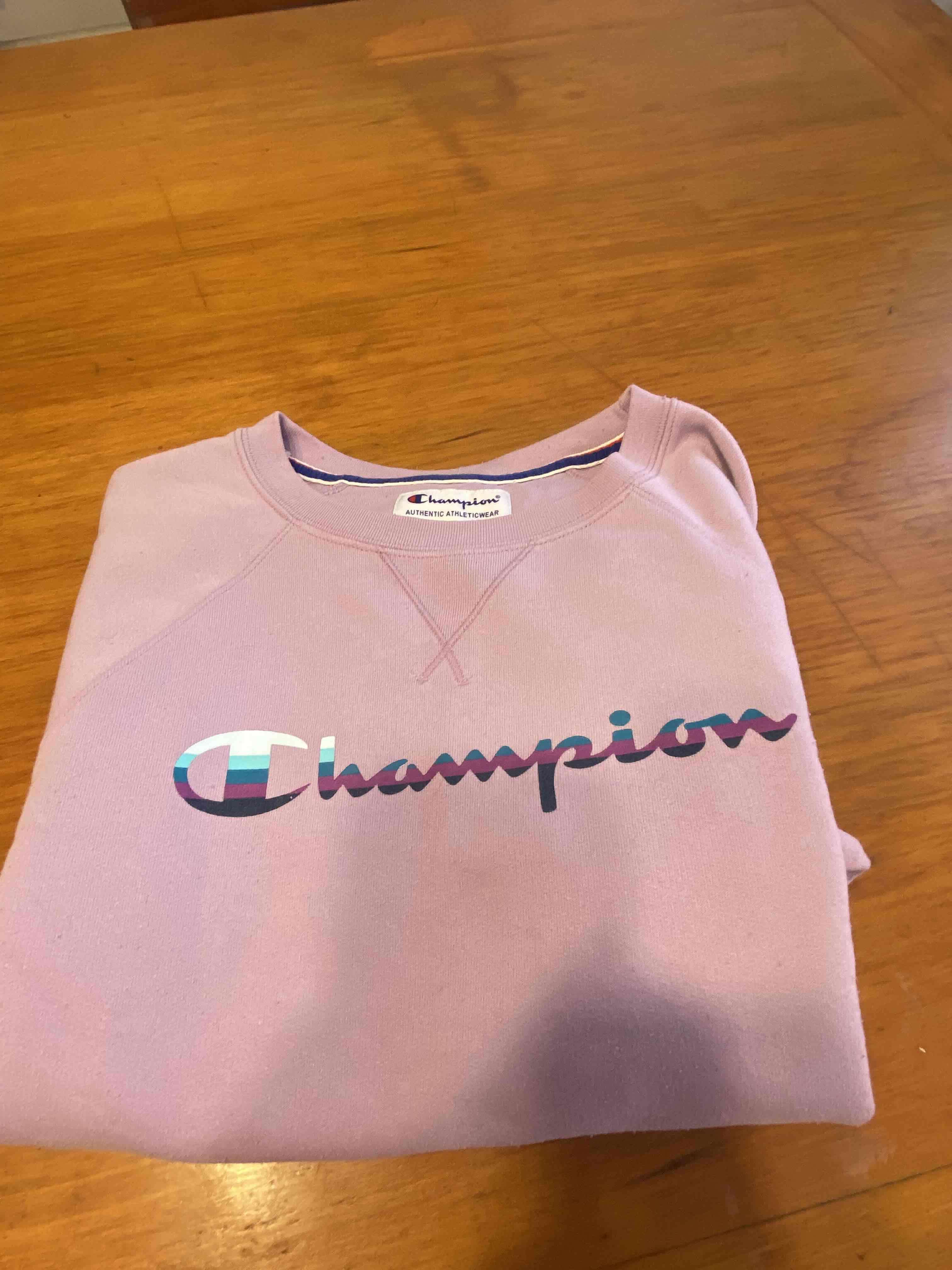 Polerón morado Champion