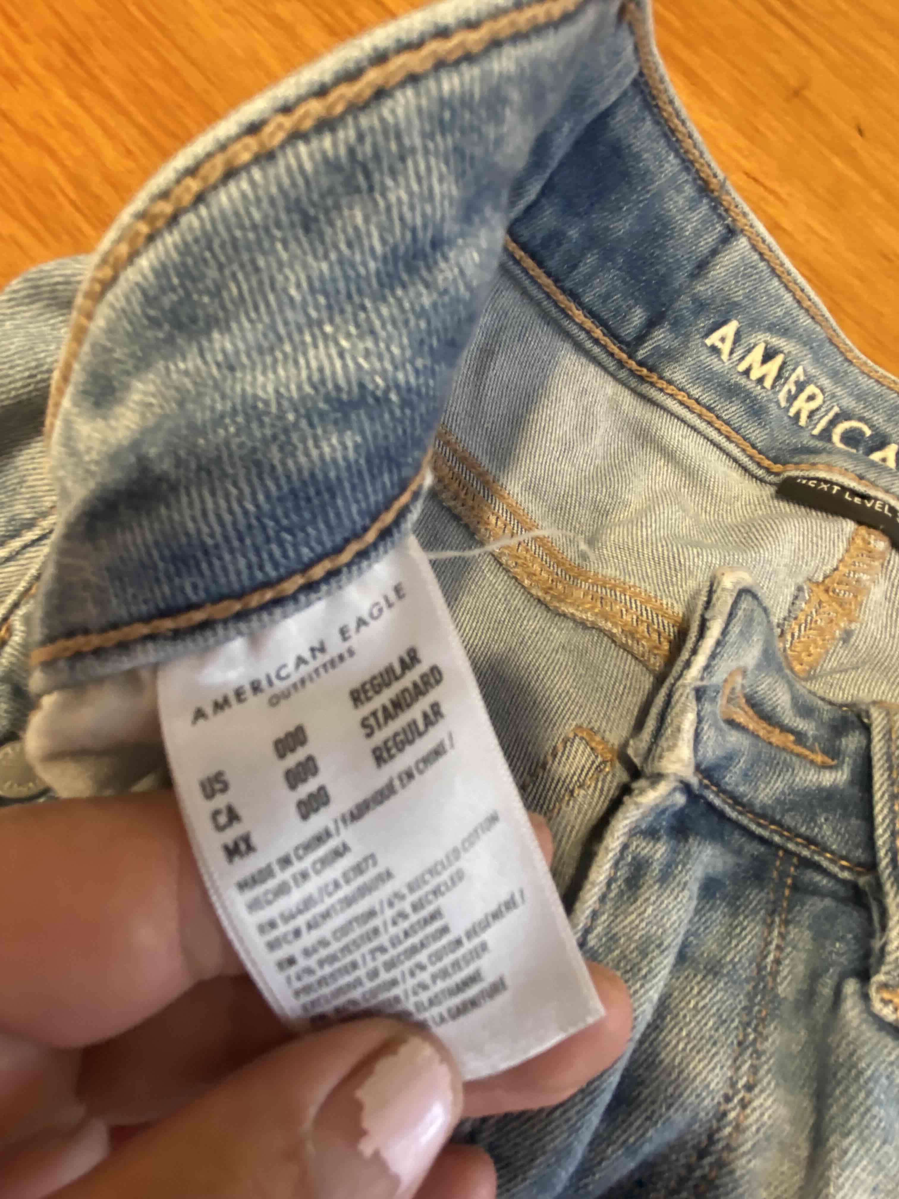 Jeans desgastados American Eagle - miniatura 3