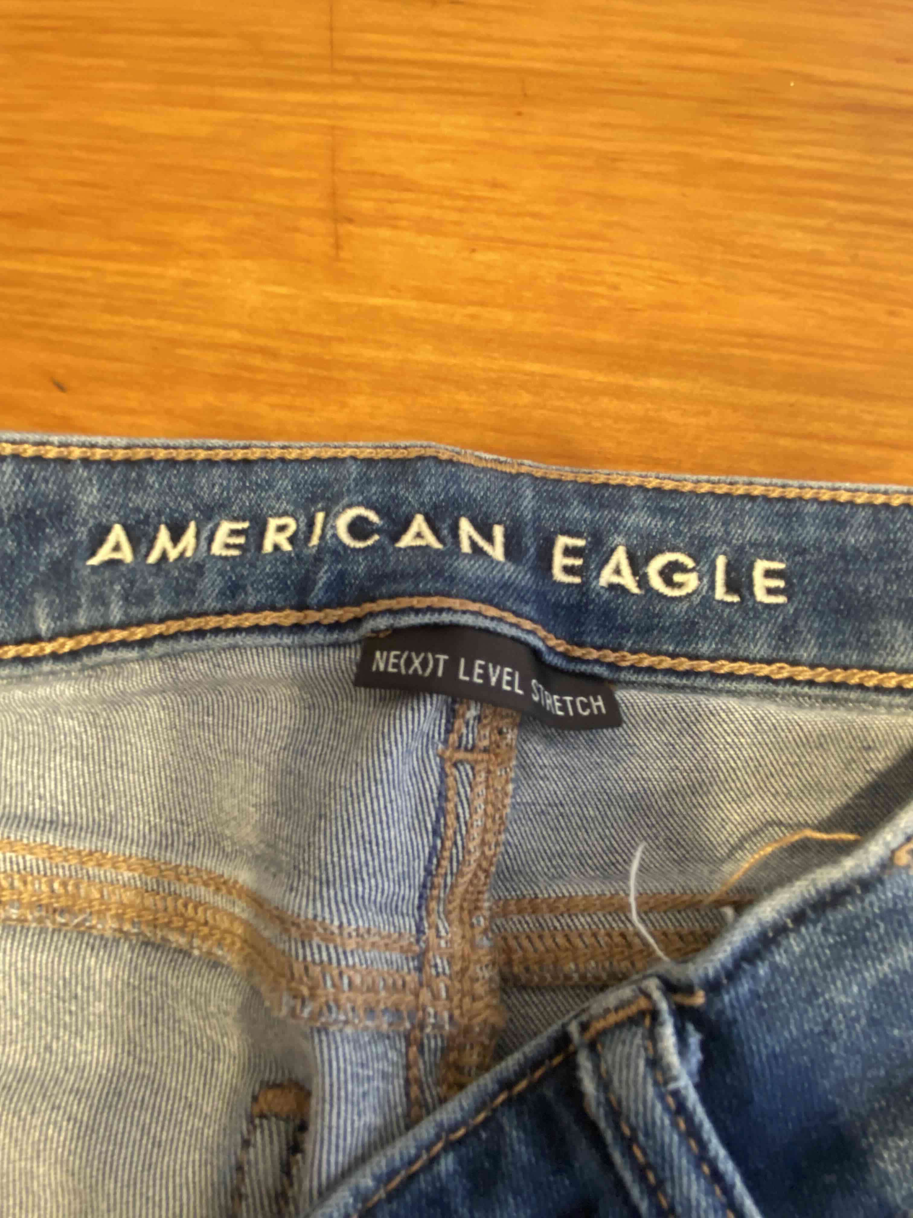 Jeans desgastados azul oscuro - miniatura 2