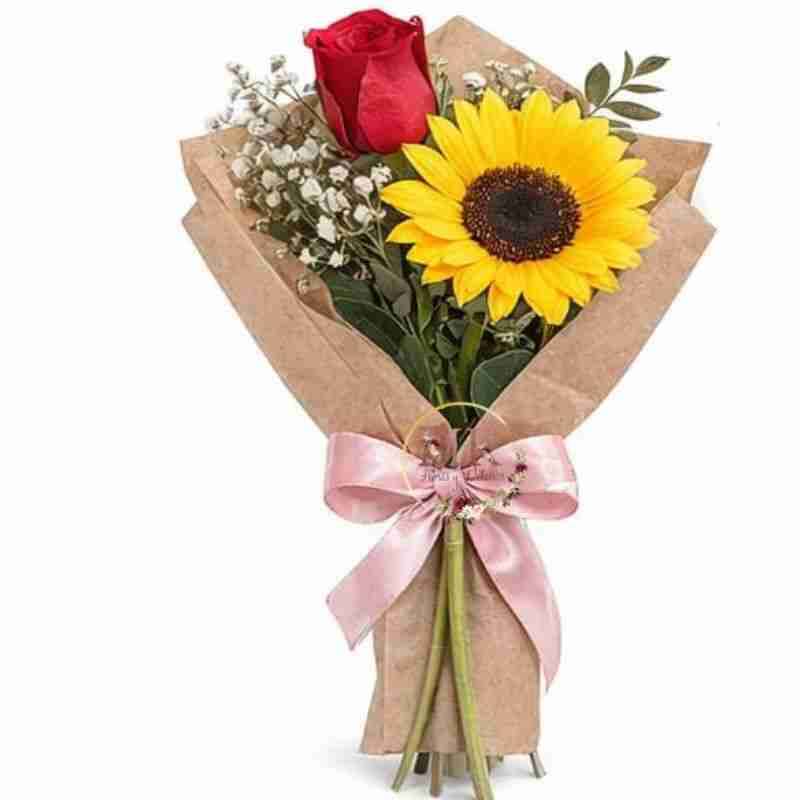 Ramo de rosas rojas y gitamina - miniatura 5