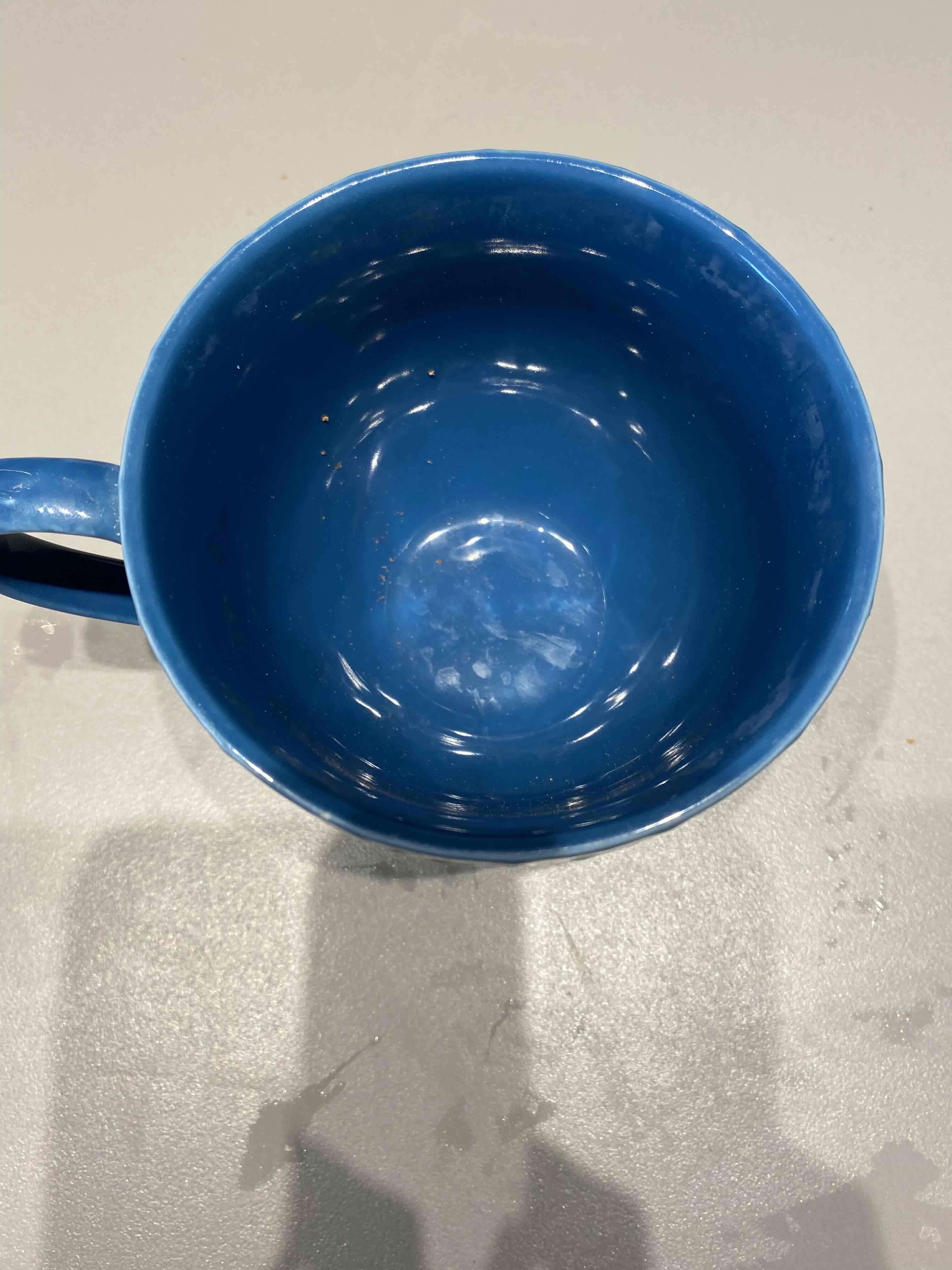 Taza azul cerámica - miniatura 3