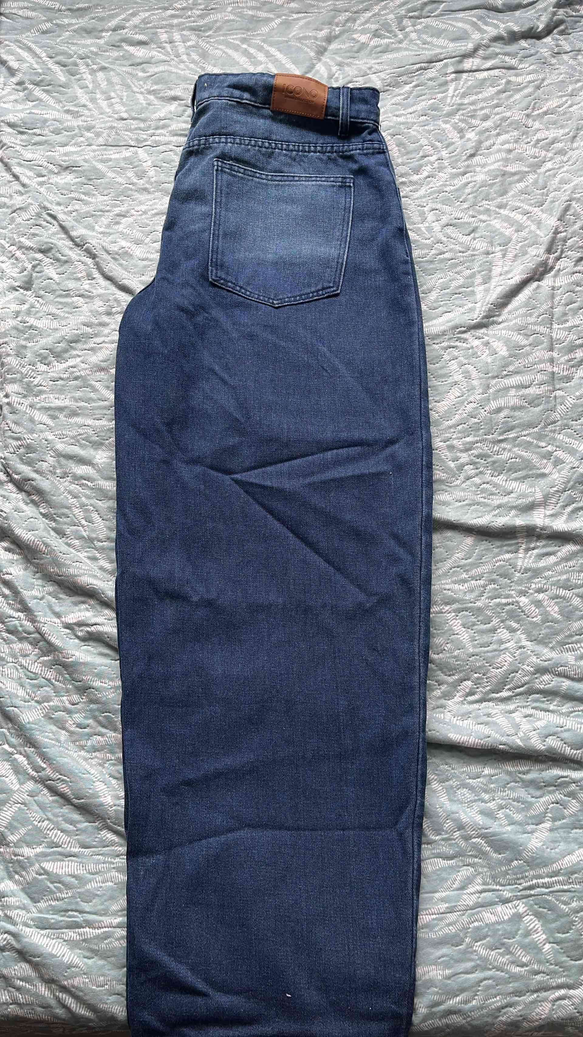 Jeans azul clásico - miniatura 2