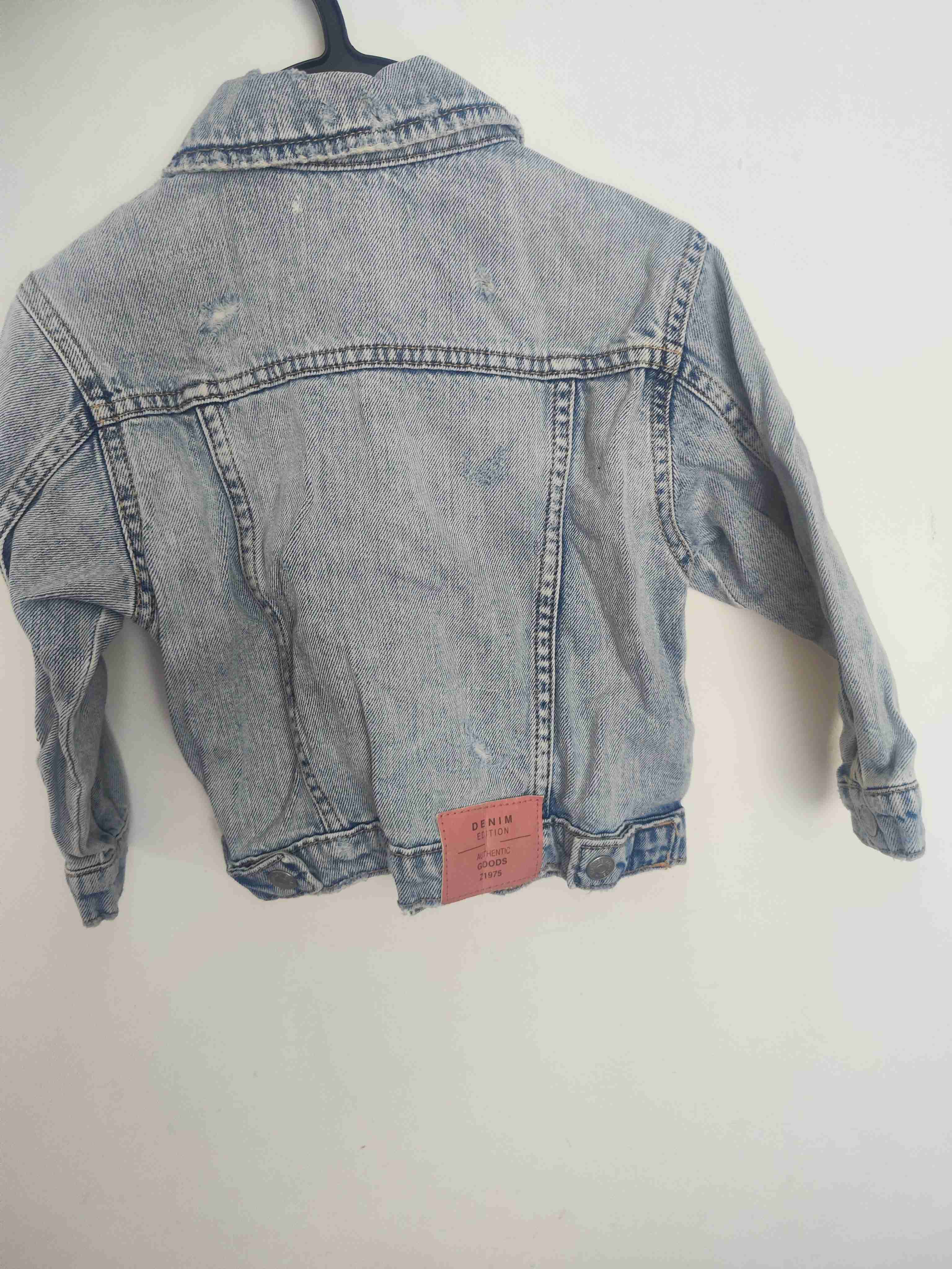 Chaqueta de mezclilla azul para niño Zara - miniatura 2