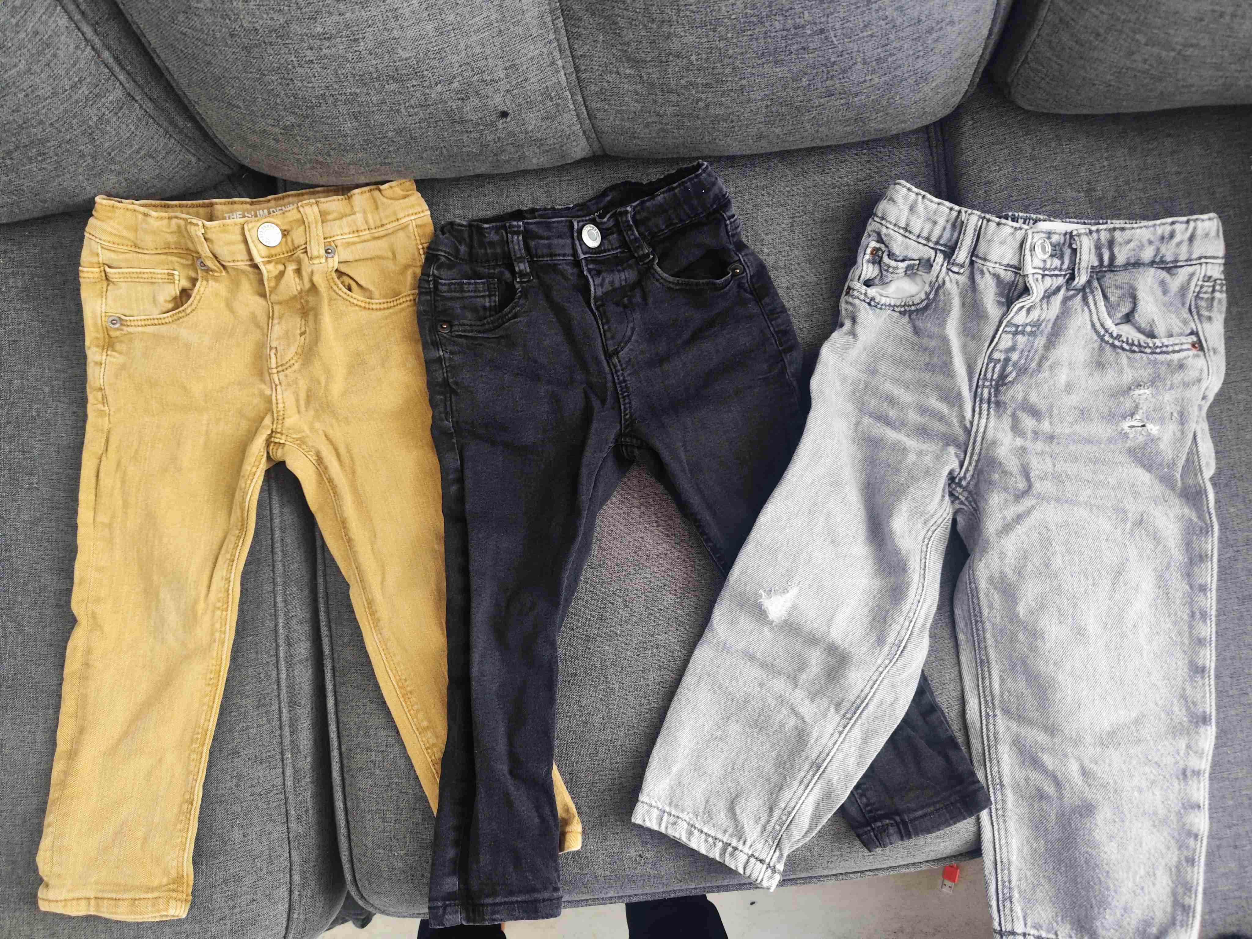 Lote de pantalones de niño Zara Talla de 2 a 3 - miniatura 2