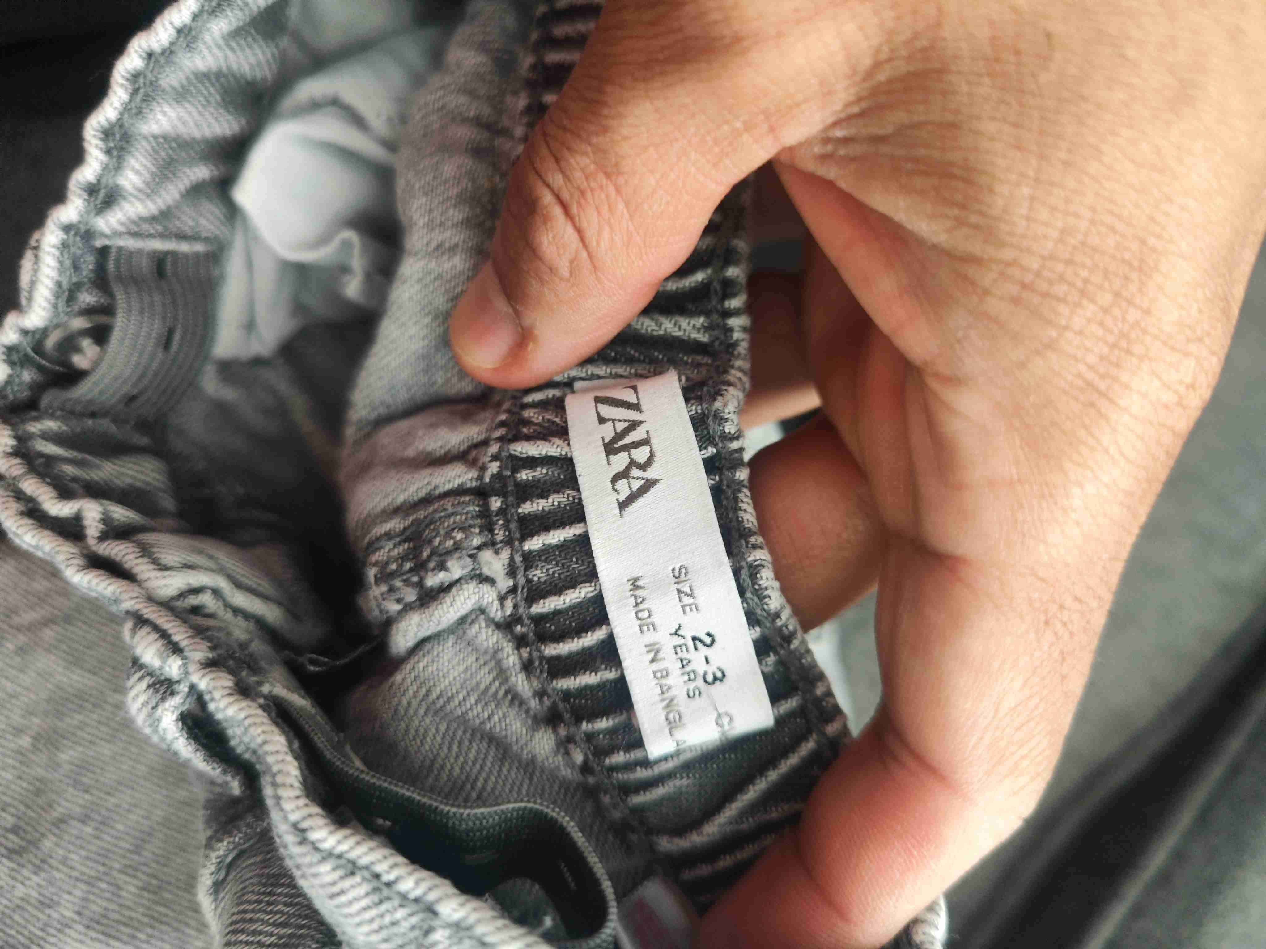 Lote de pantalones de niño Zara Talla de 2 a 3 - miniatura 4