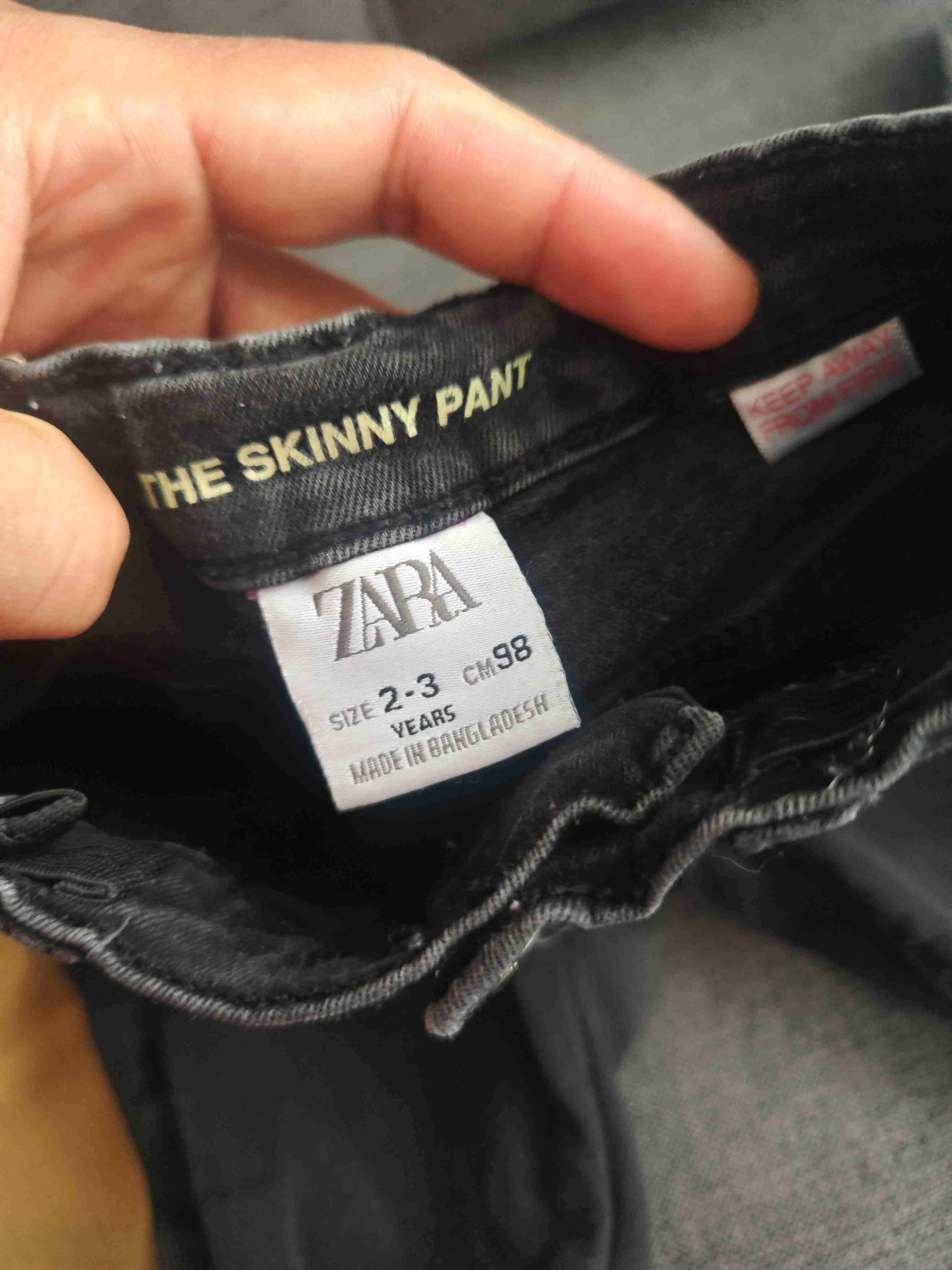 Lote de pantalones de niño Zara Talla de 2 a 3 - miniatura 5