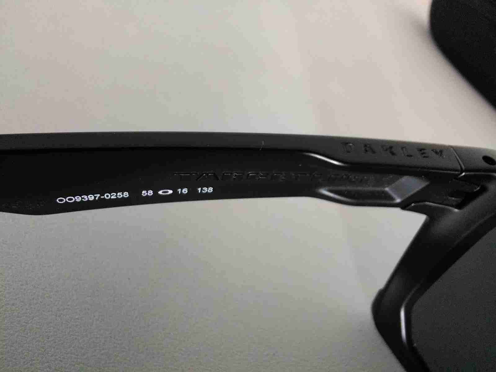 Gafas de sol negras OAKLEY unisex - miniatura 3