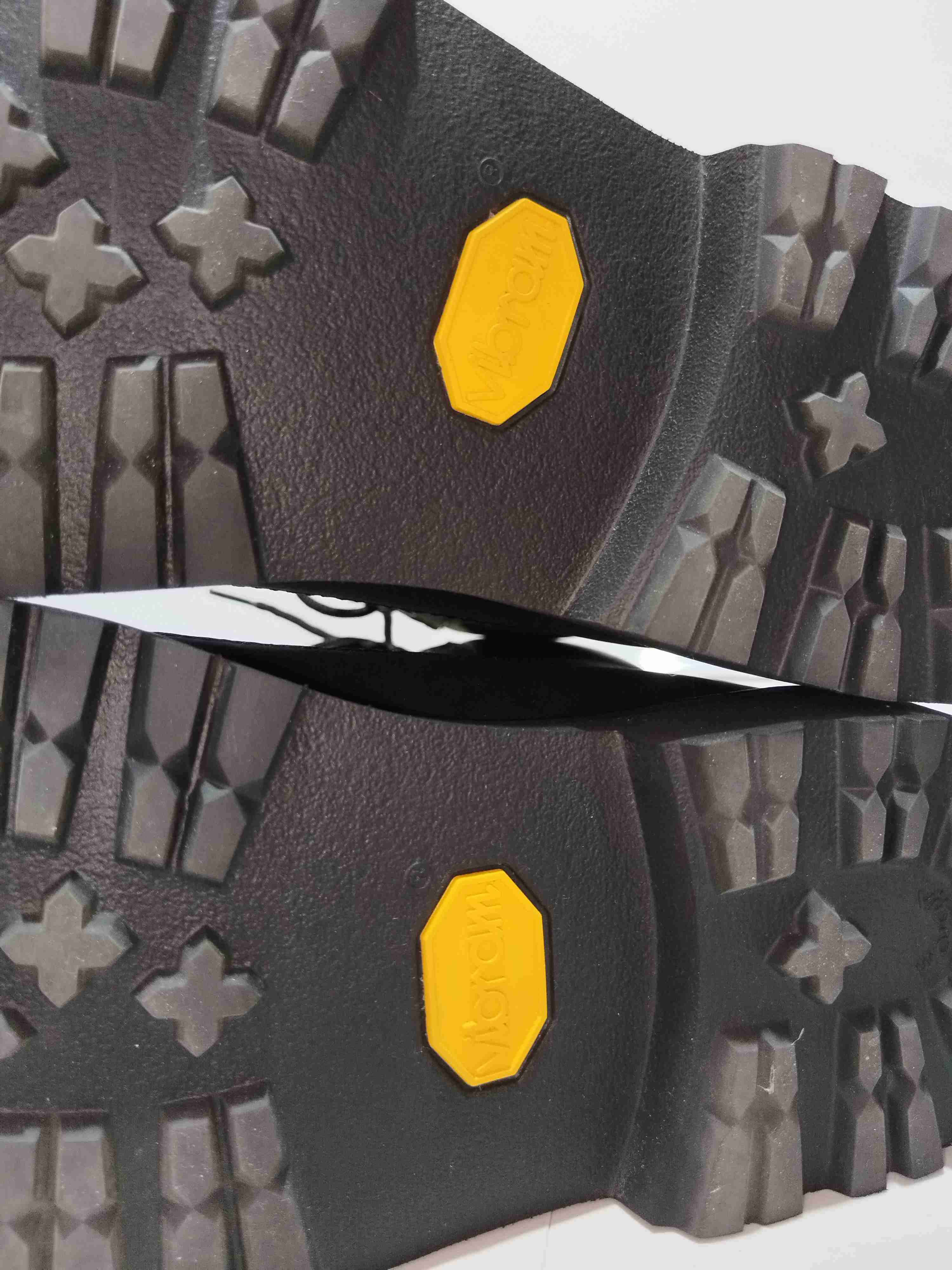 Bototos negros 100% cuero - miniatura 5