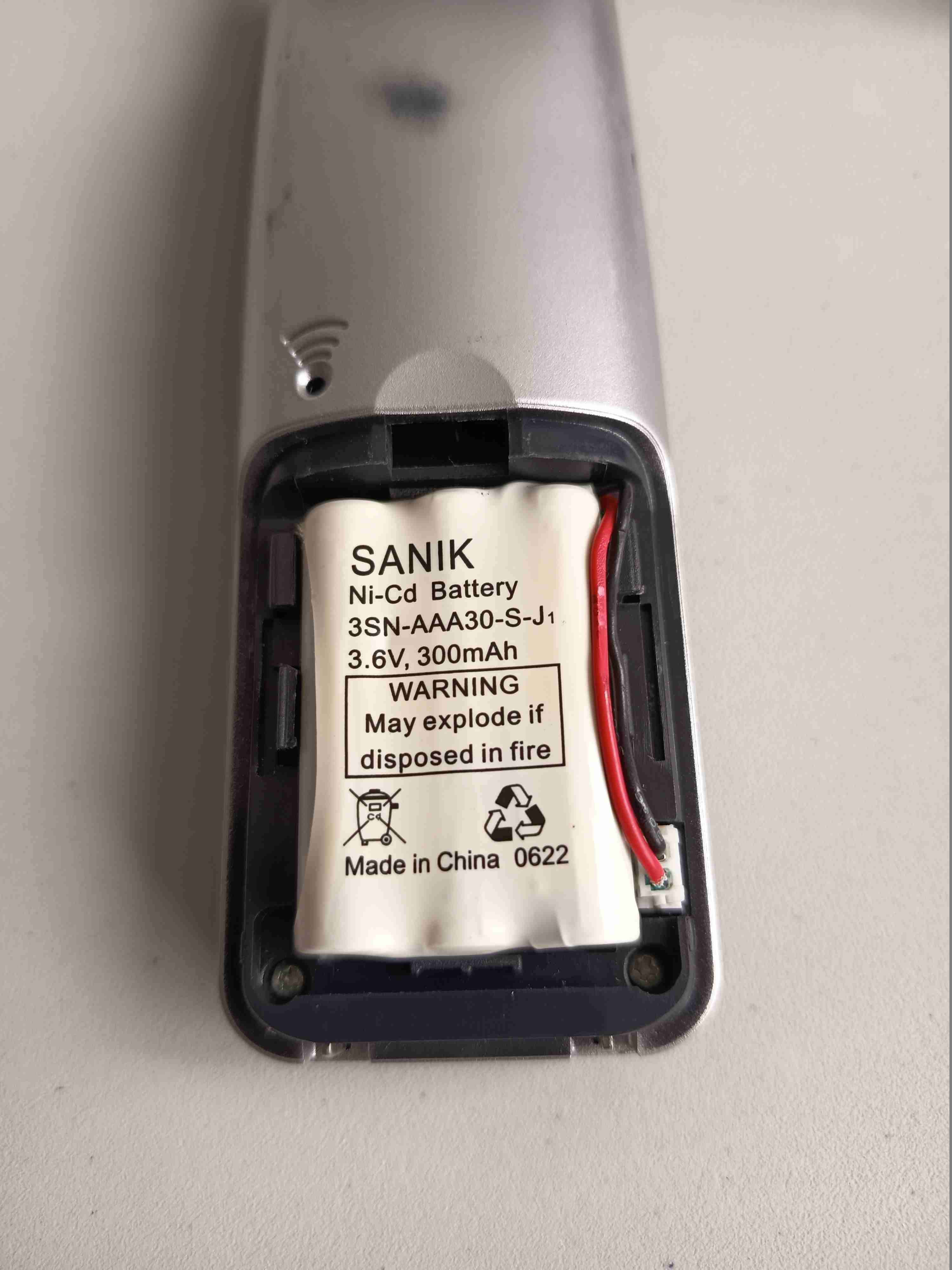 Teléfono inalámbrico con base GE - miniatura 2