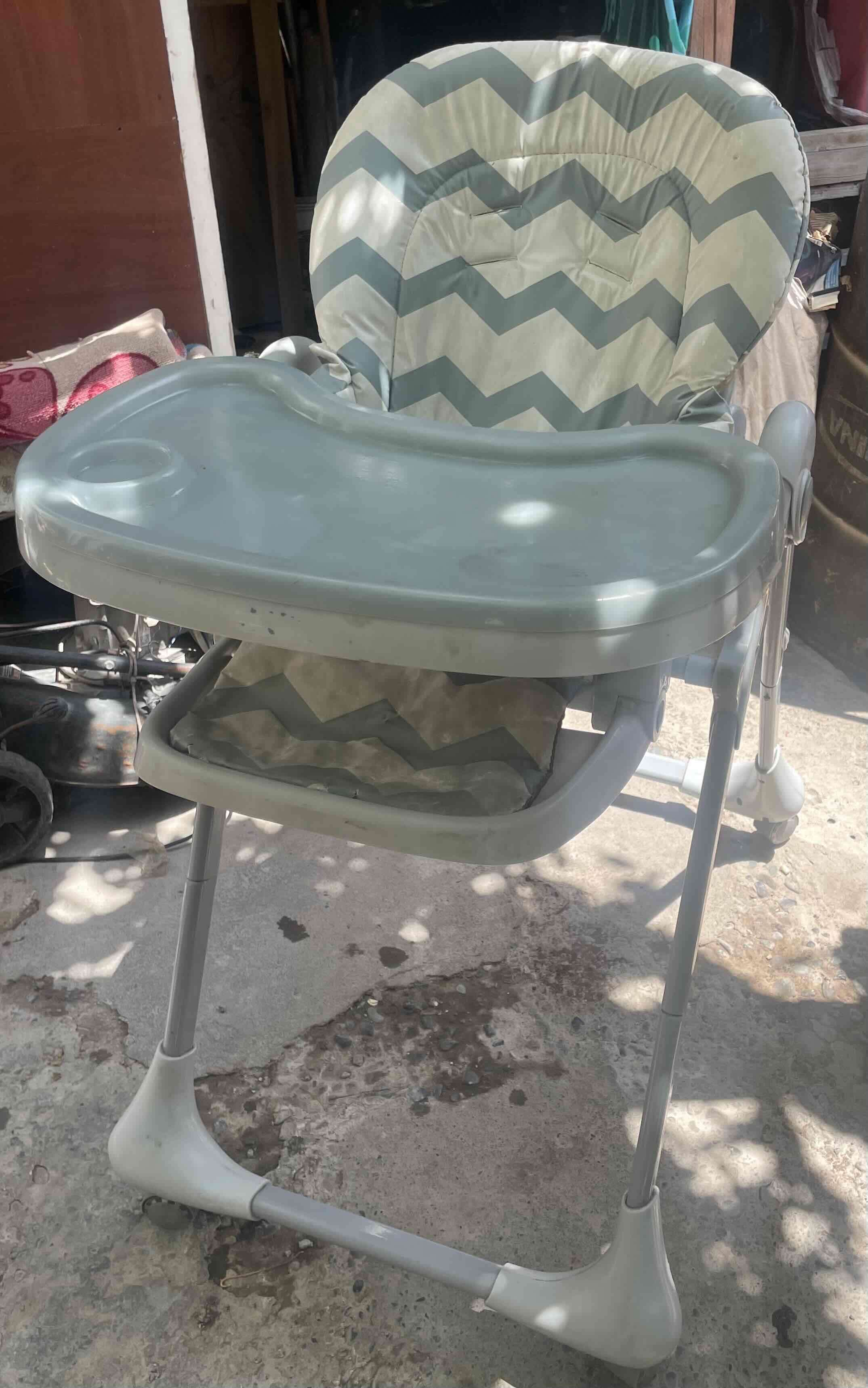 Silla de comer para bebé con bandeja - miniatura 2