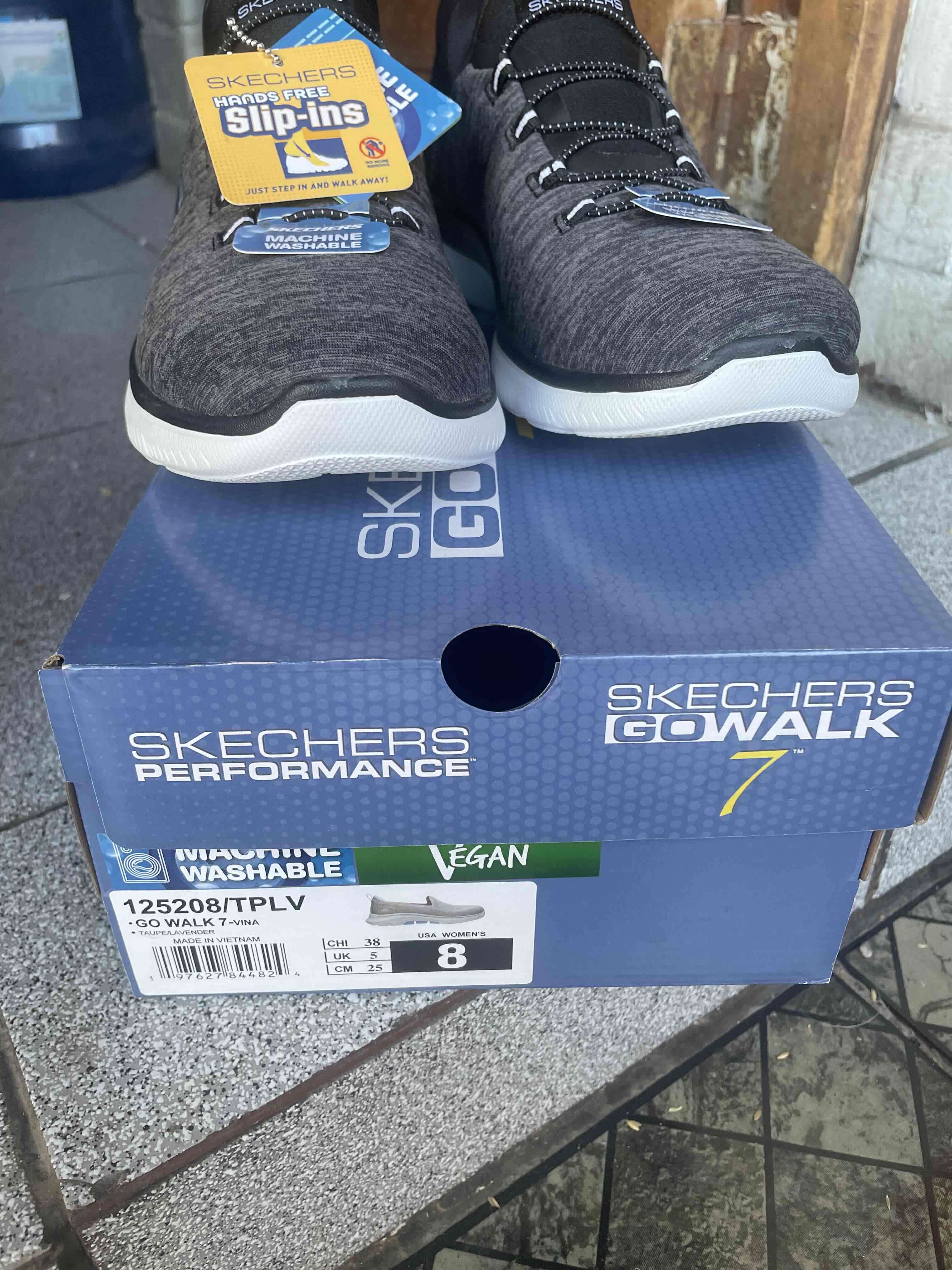Zapatillas Skechers negras nuevas - miniatura 4
