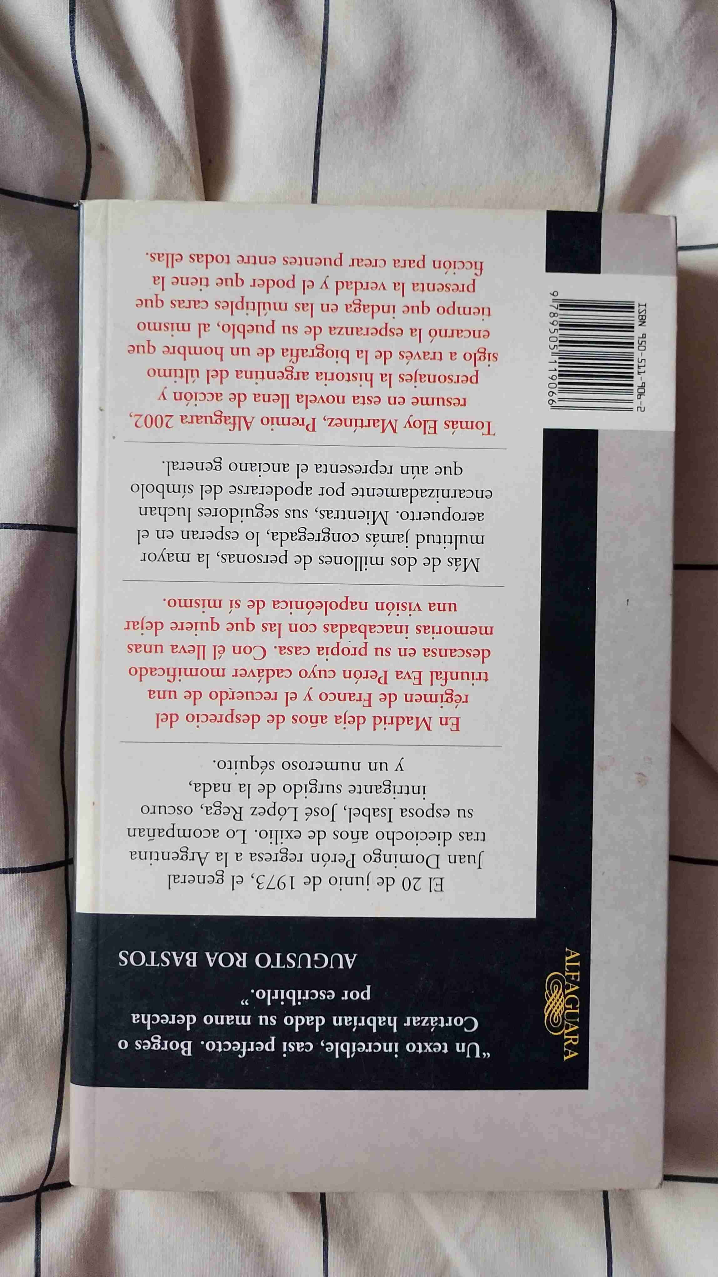 Libro 'La novela de Perón' - miniatura 2