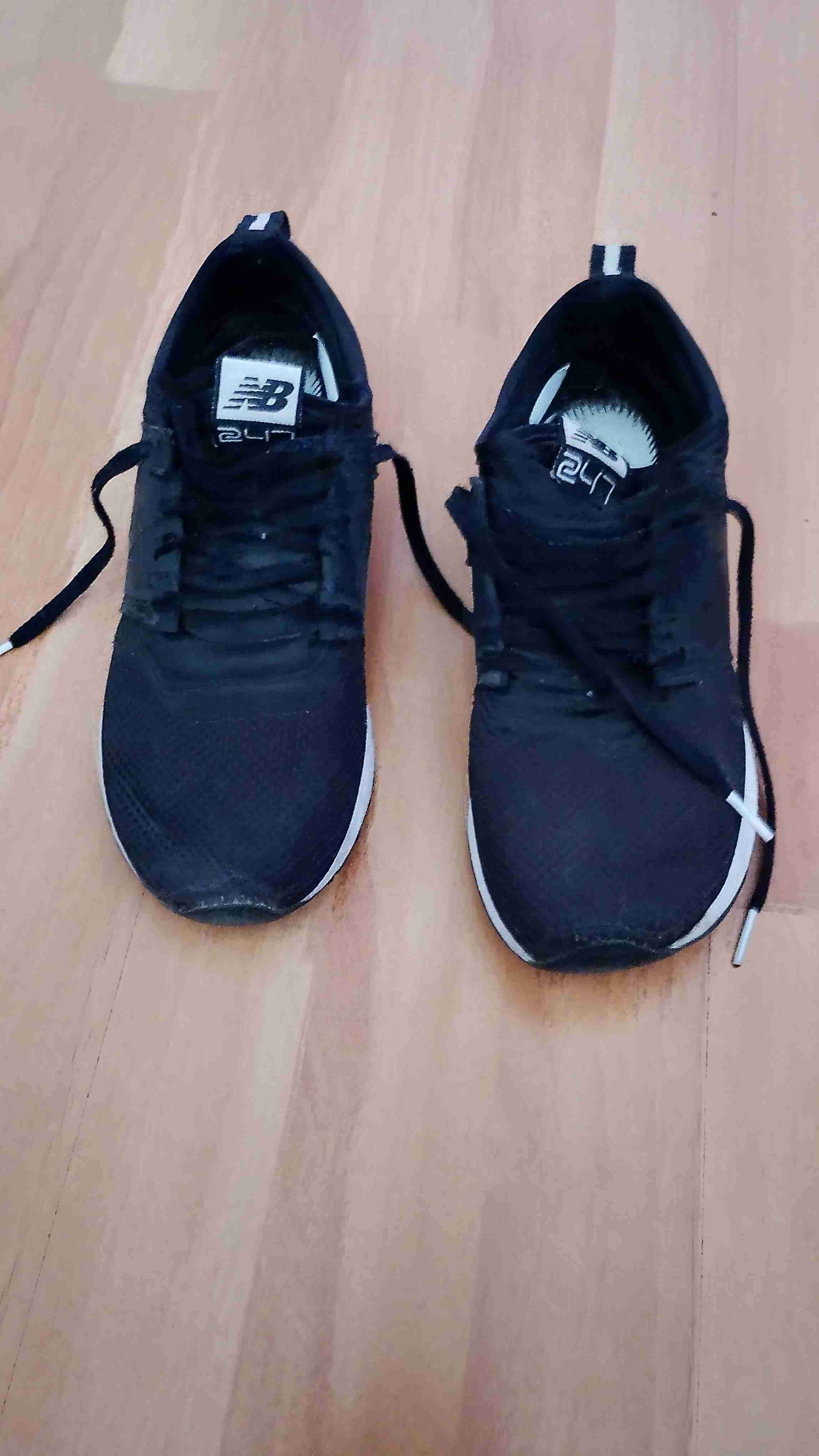 Zapatillas negras deportivas