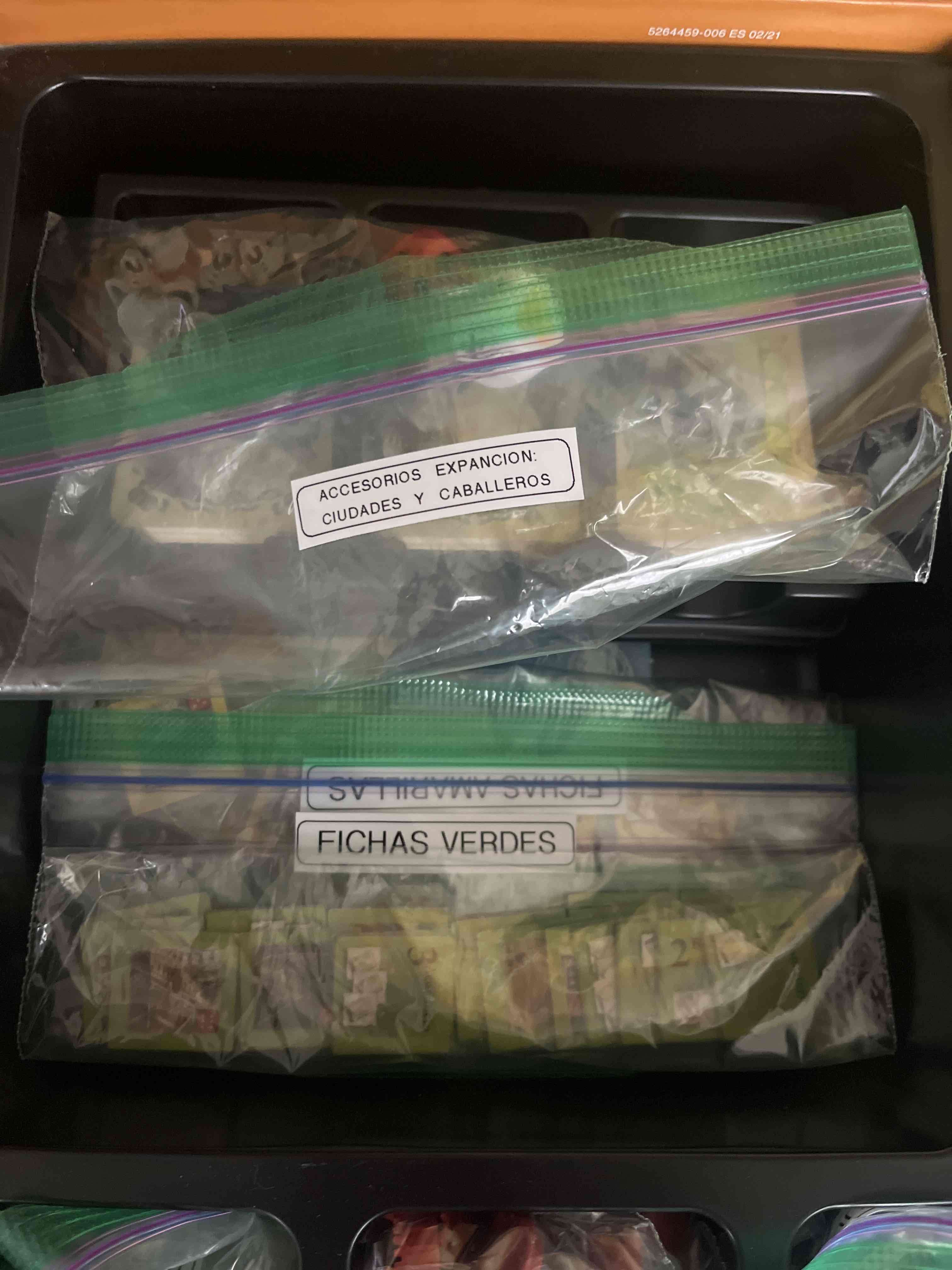 Expansión Catan Ciudades y Caballeros - miniatura 4