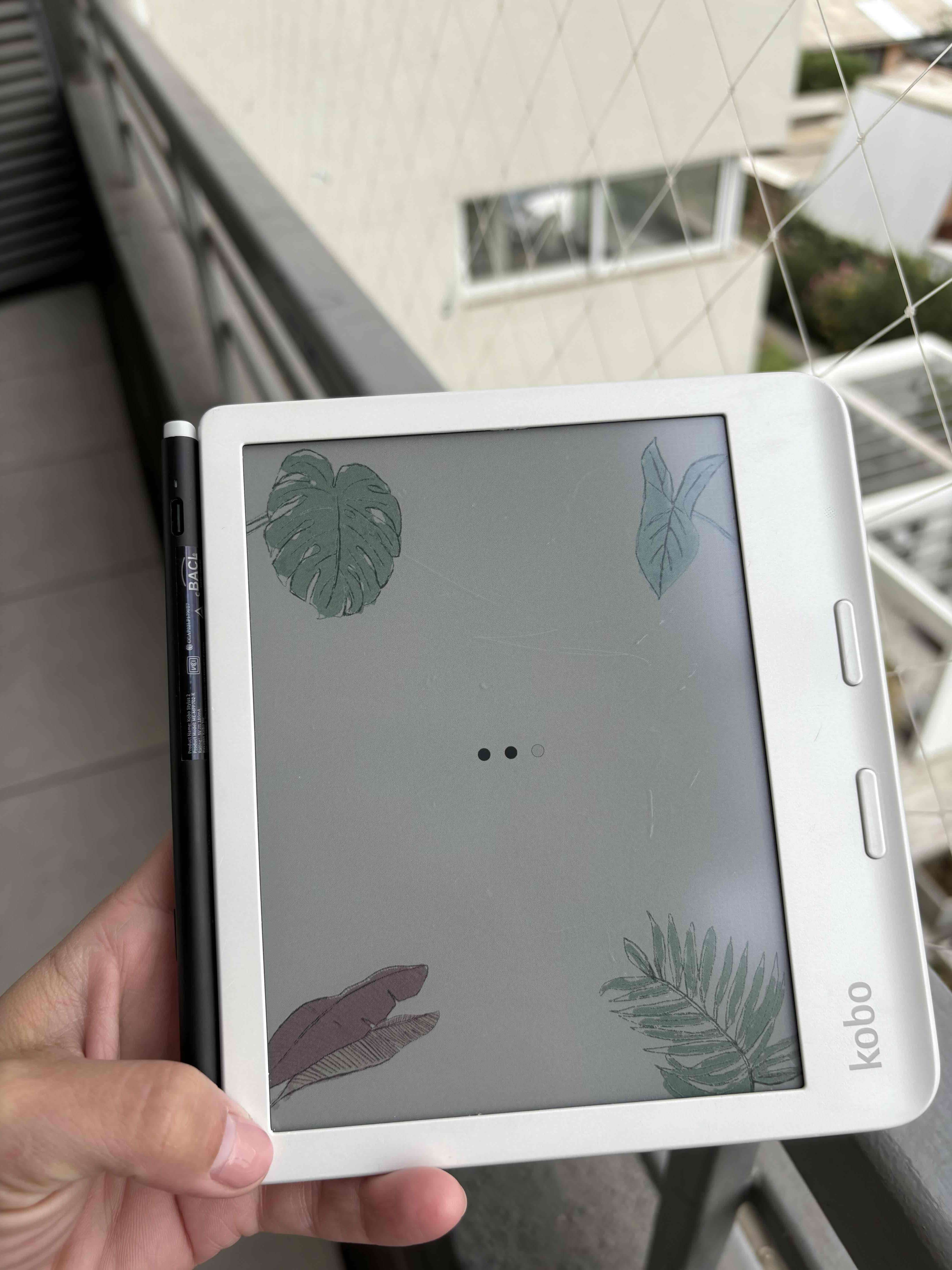 eReader Kobo con lápiz táctil - miniatura 3