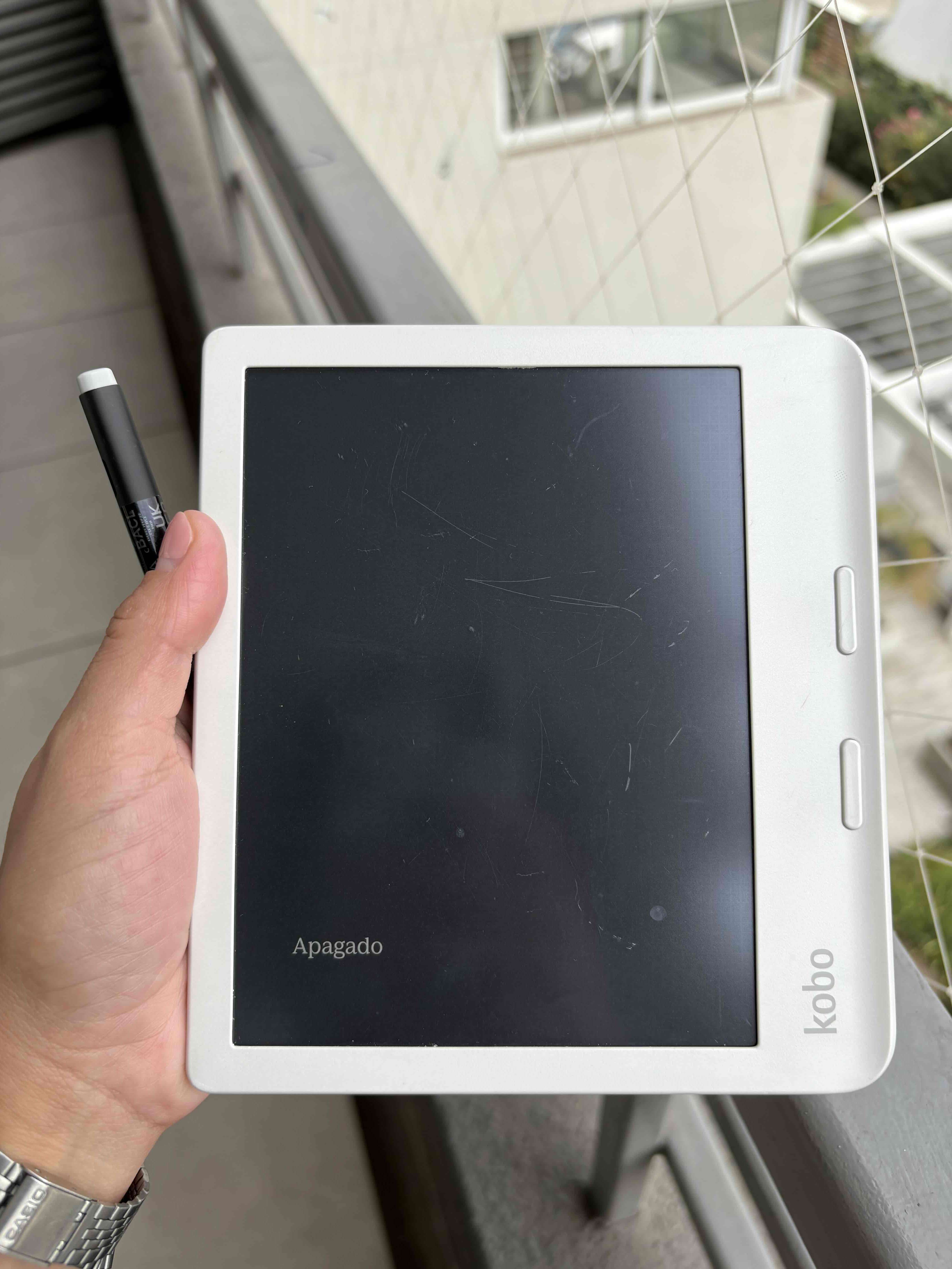 eReader Kobo con lápiz táctil - miniatura 6