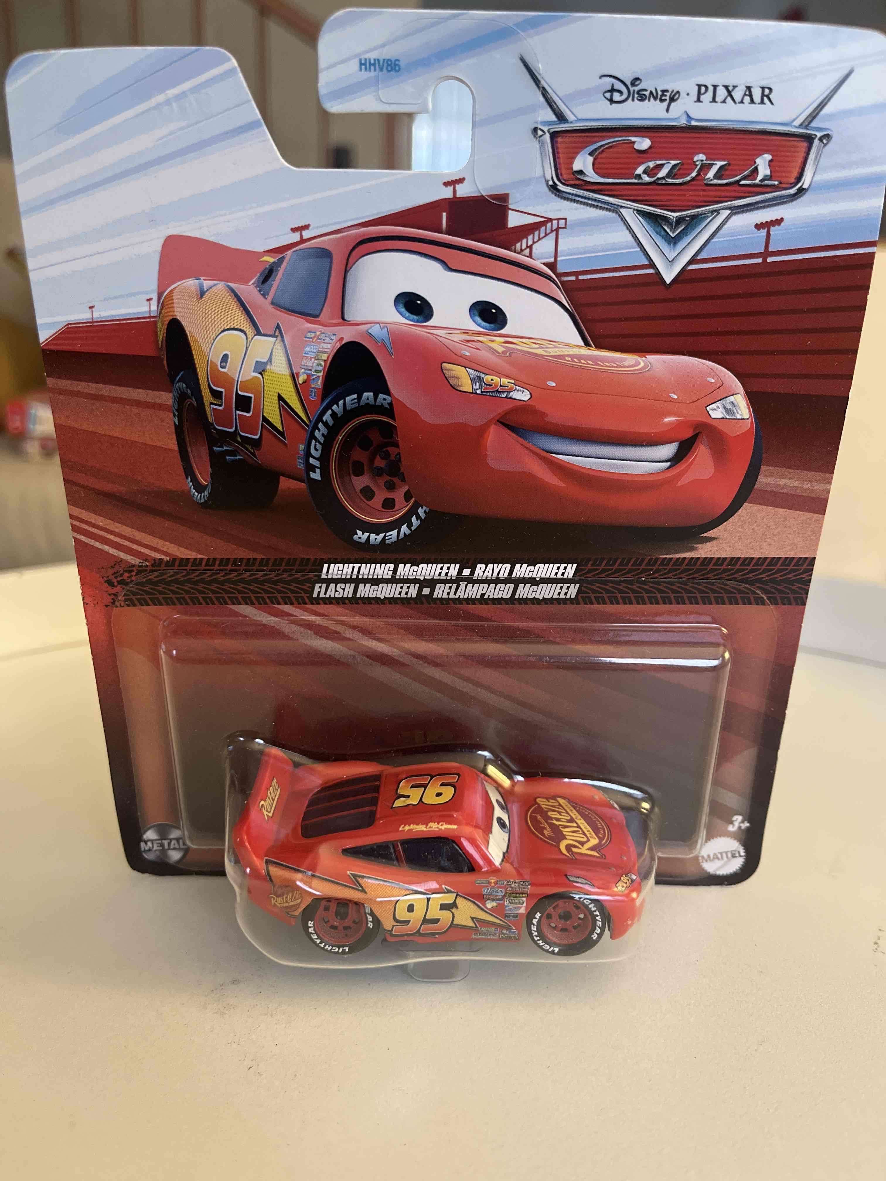 Auto de juguete Cars Rayo McQueen - miniatura 2