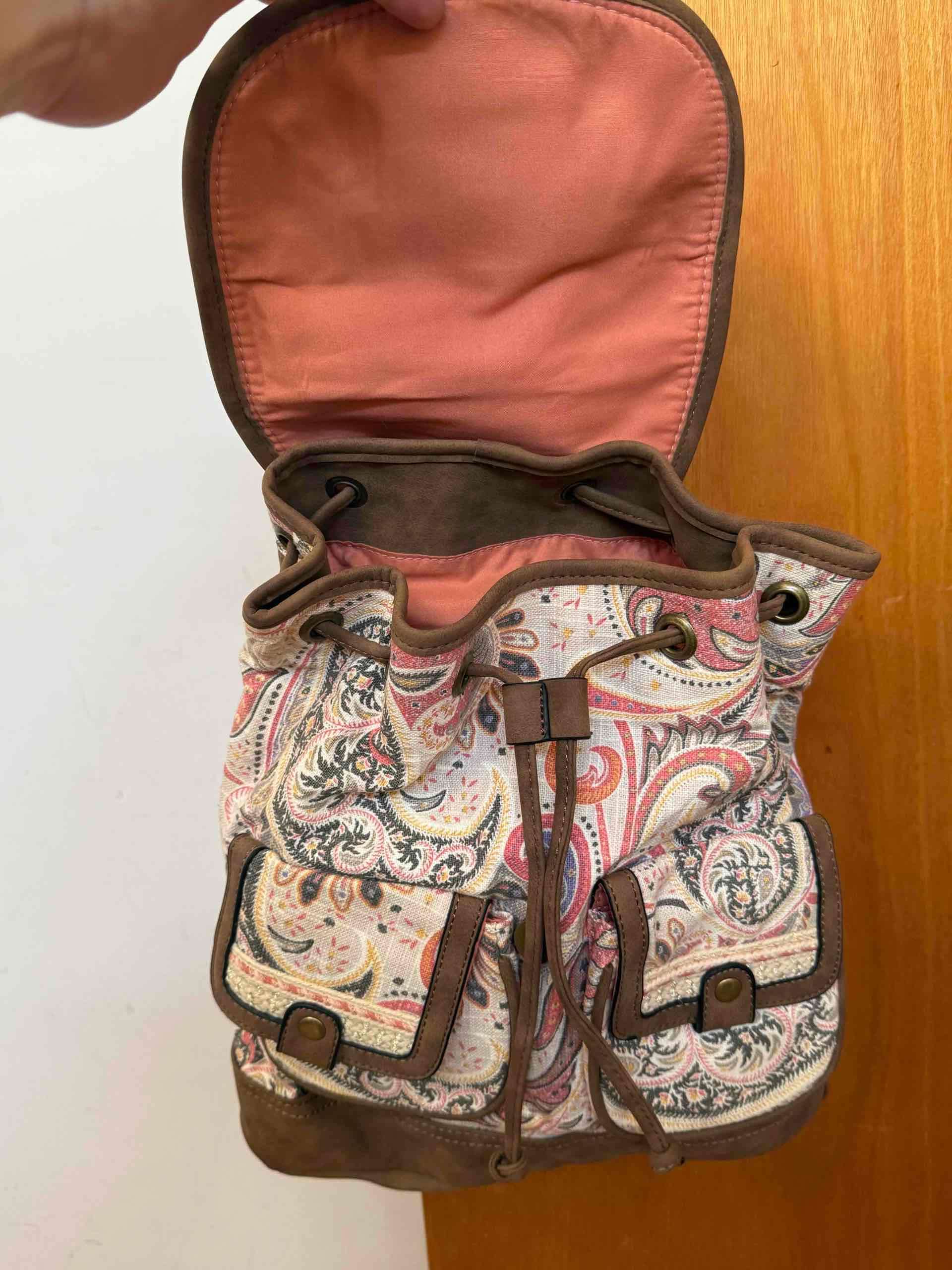 Mochila de tela estampada - miniatura 2