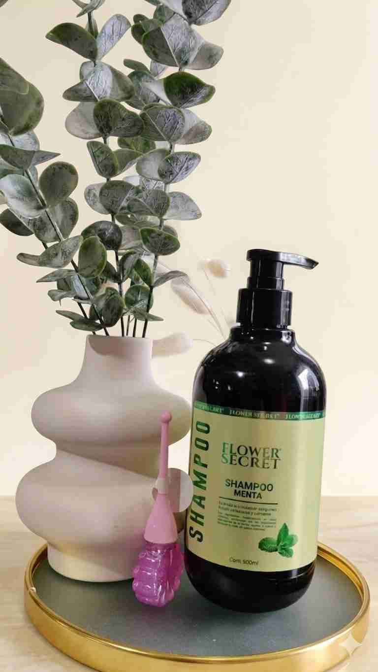 Shampoo de menta Flower Secret