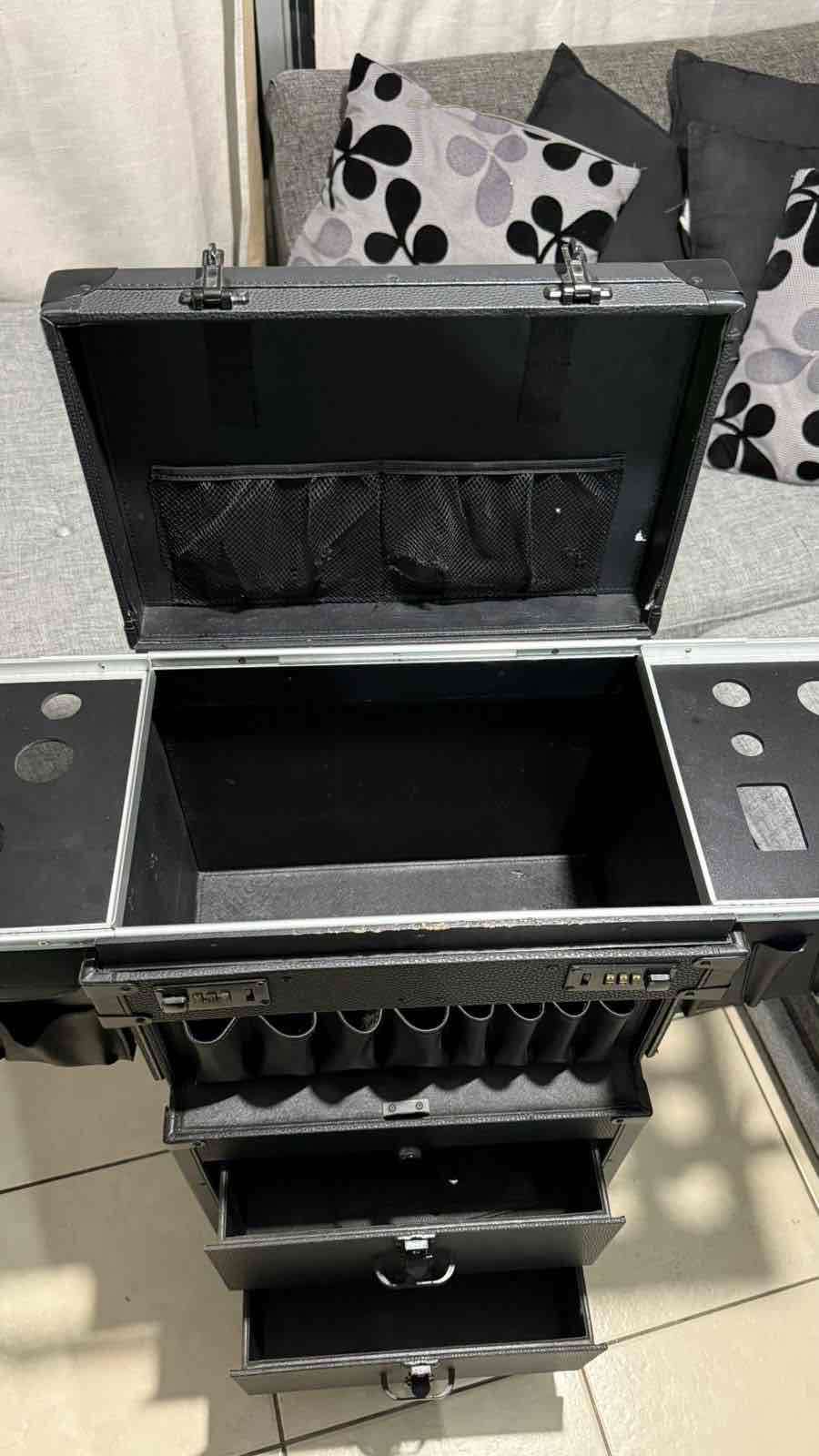 Maleta organizadora con ruedas - 3