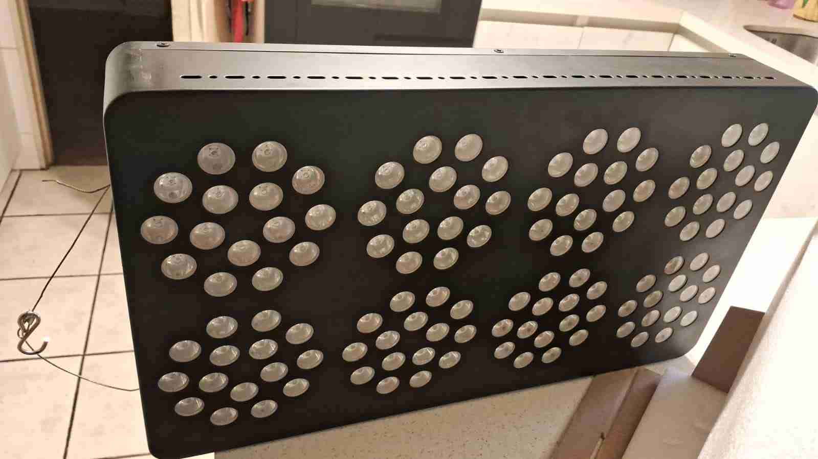 Luces LED para cultivo indoor XPE 2 - miniatura 4