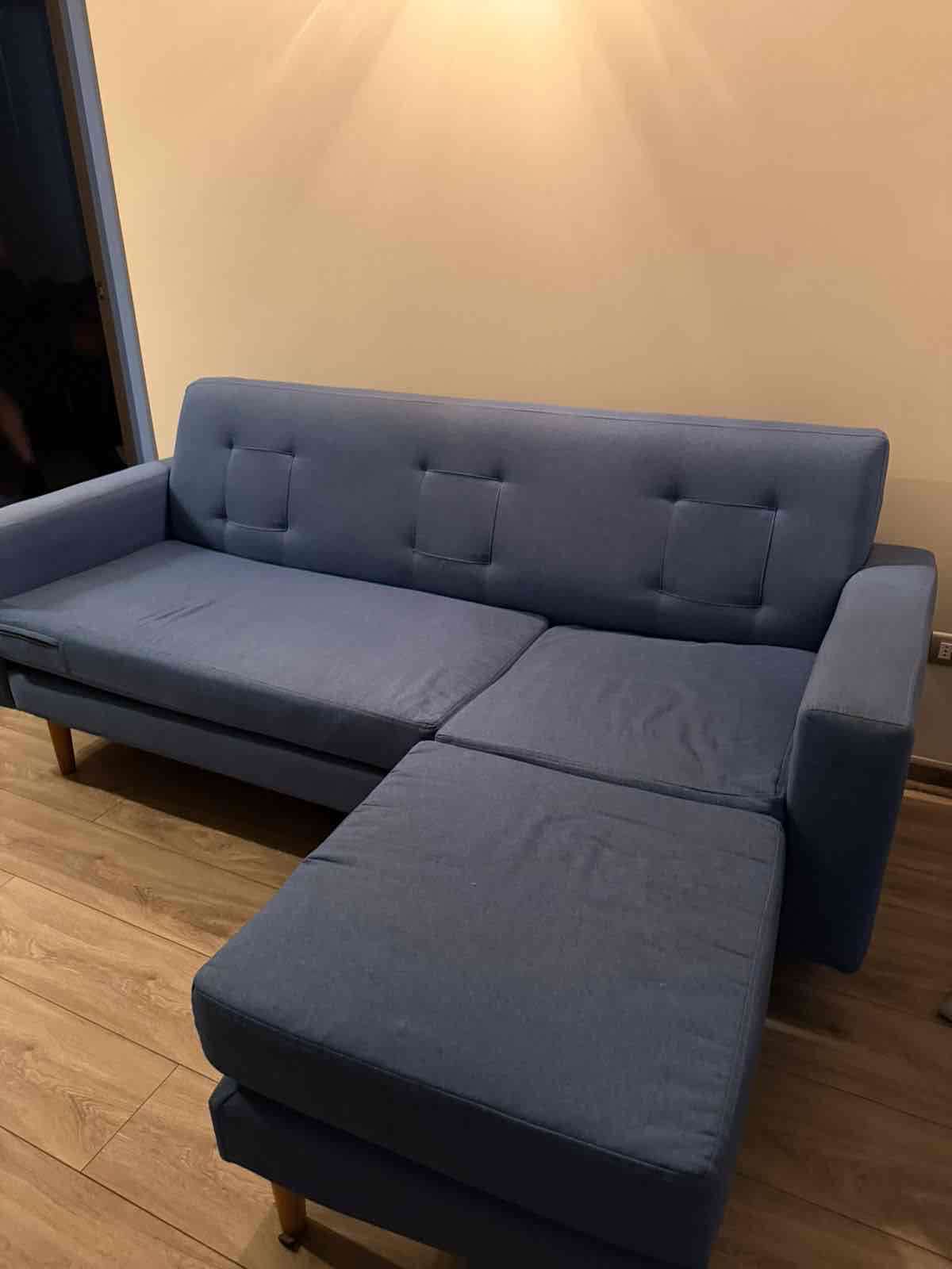 Sofá azul de 3 cuerpos - miniatura 3