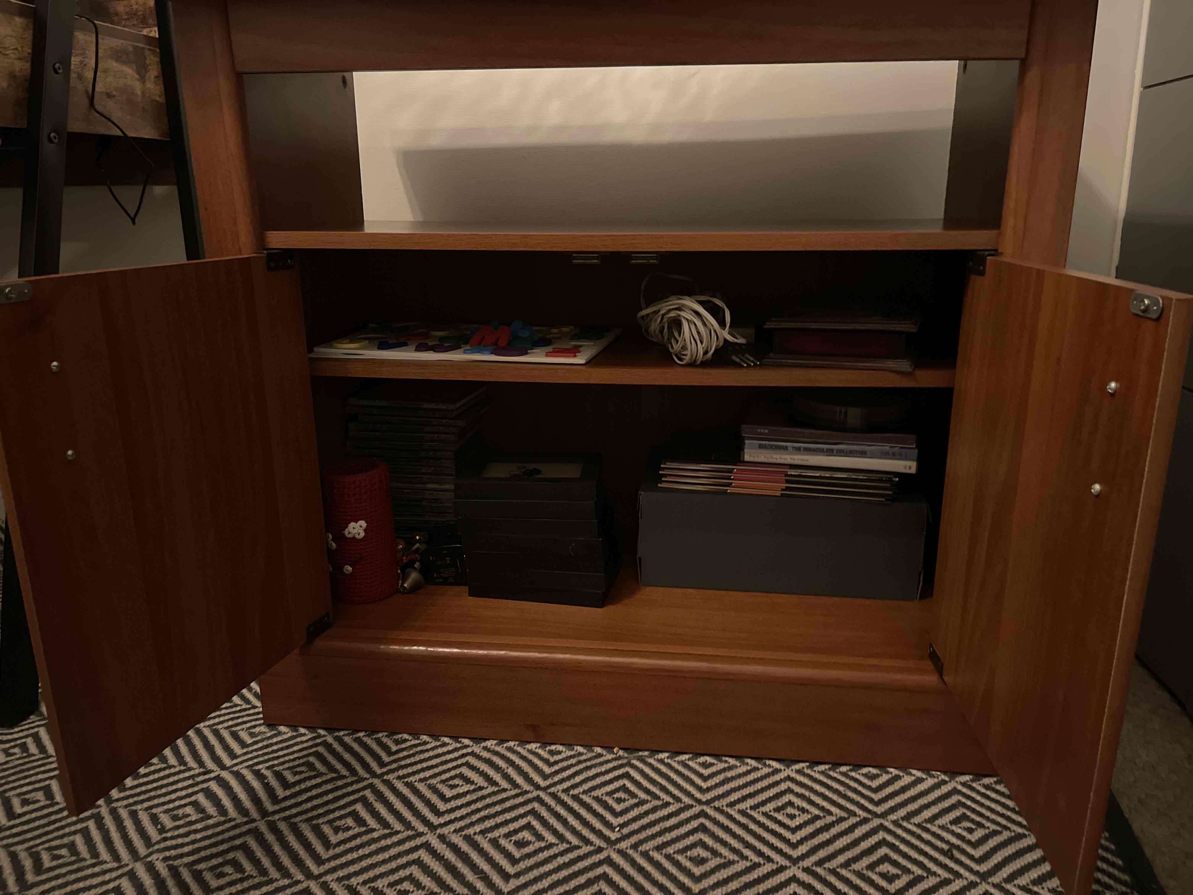 Mueble organizador de madera