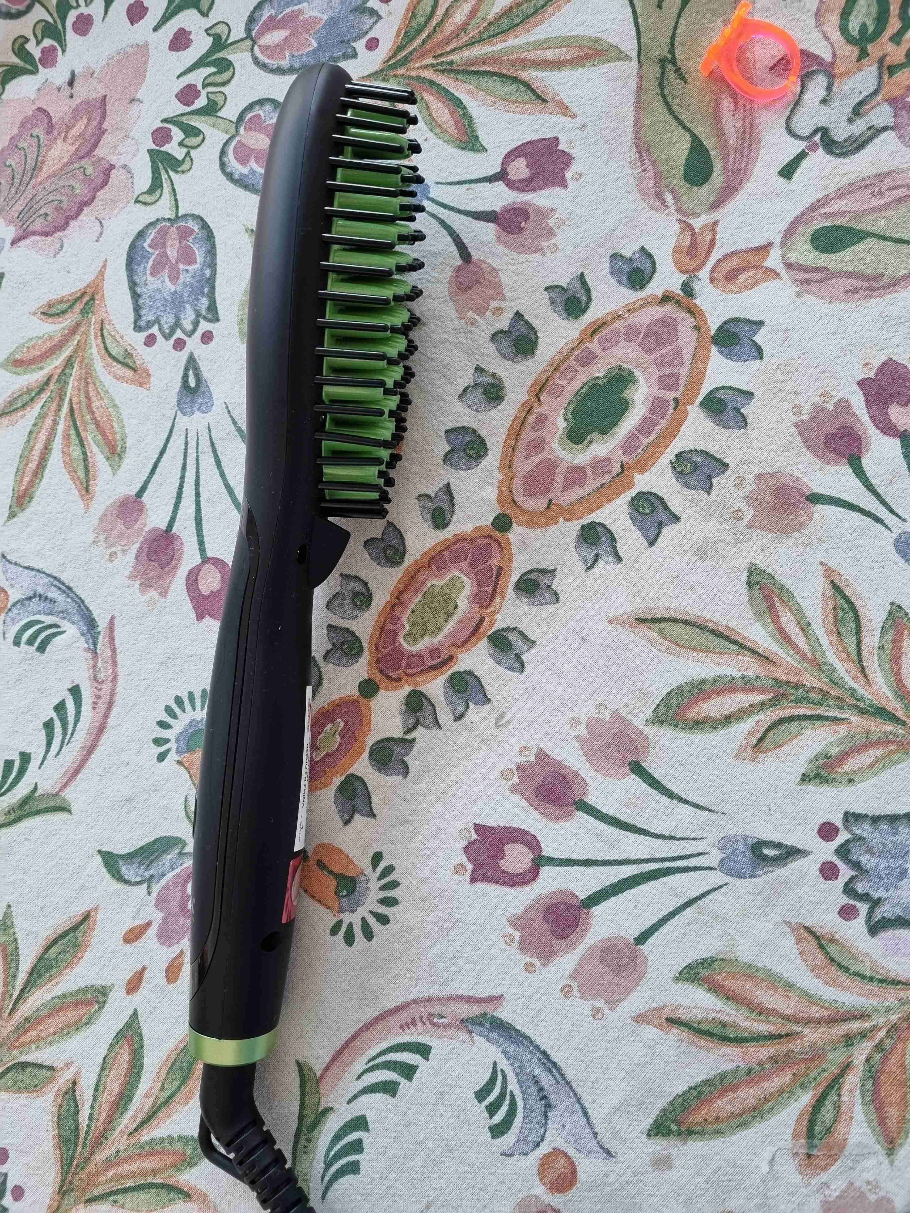 Cepillo alisador eléctrico negro