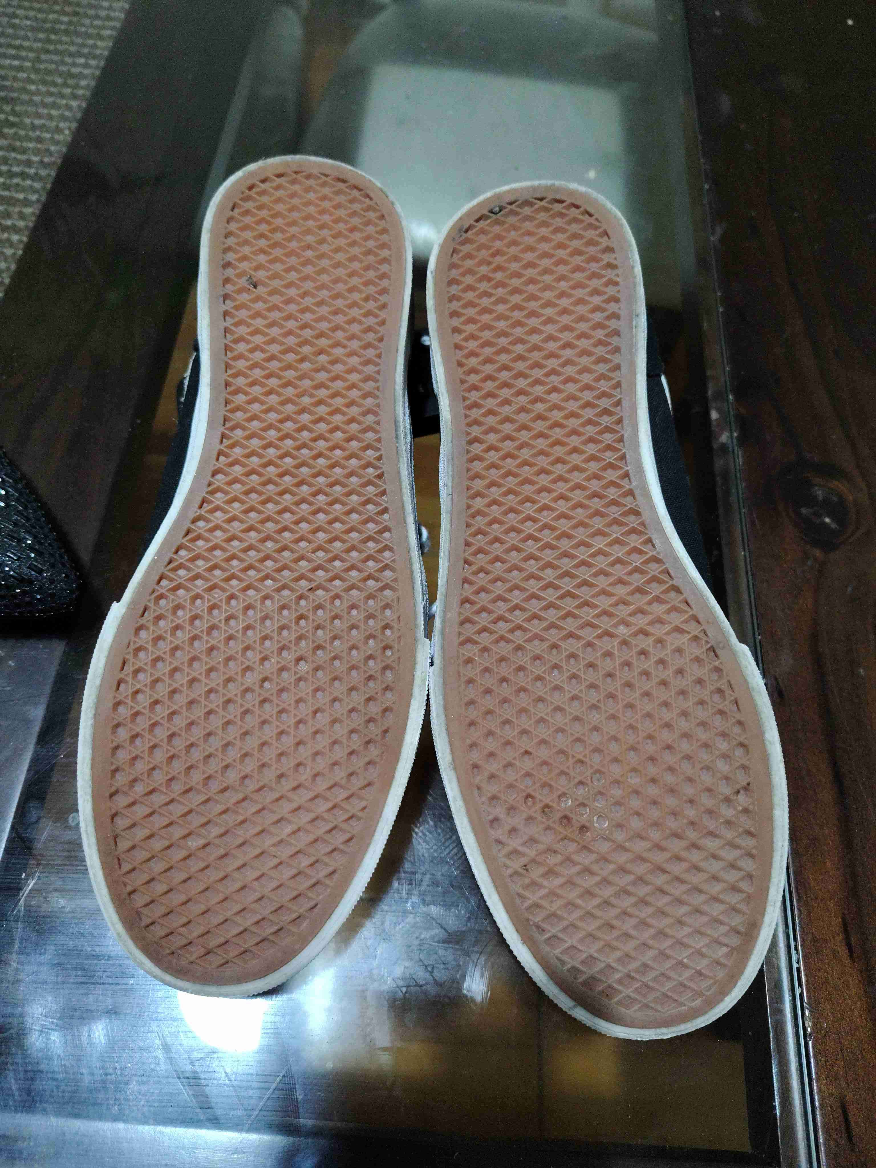 Zapatillas negras clásicas - miniatura 2