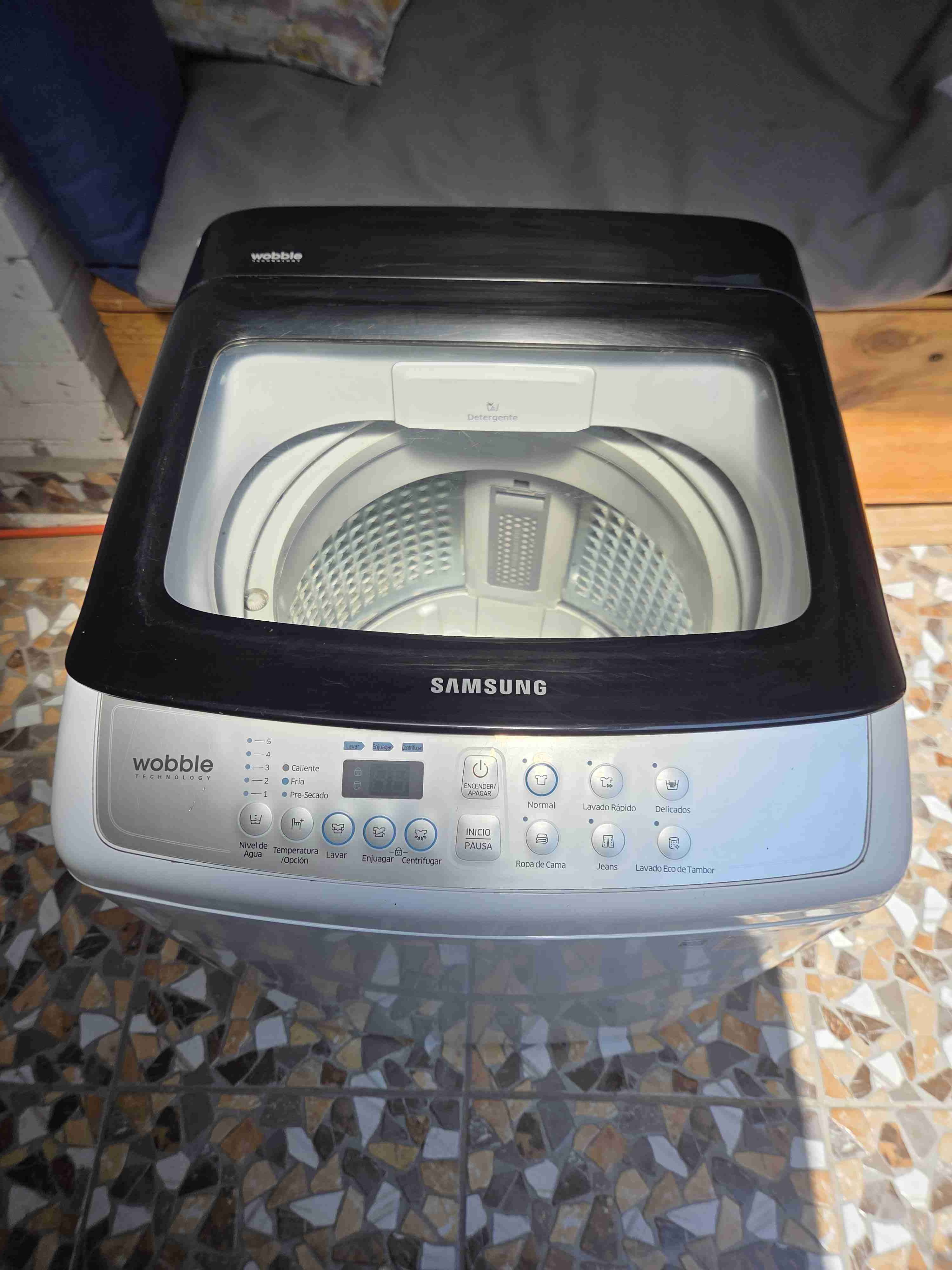 Lavadora Samsung Wobble tecnología