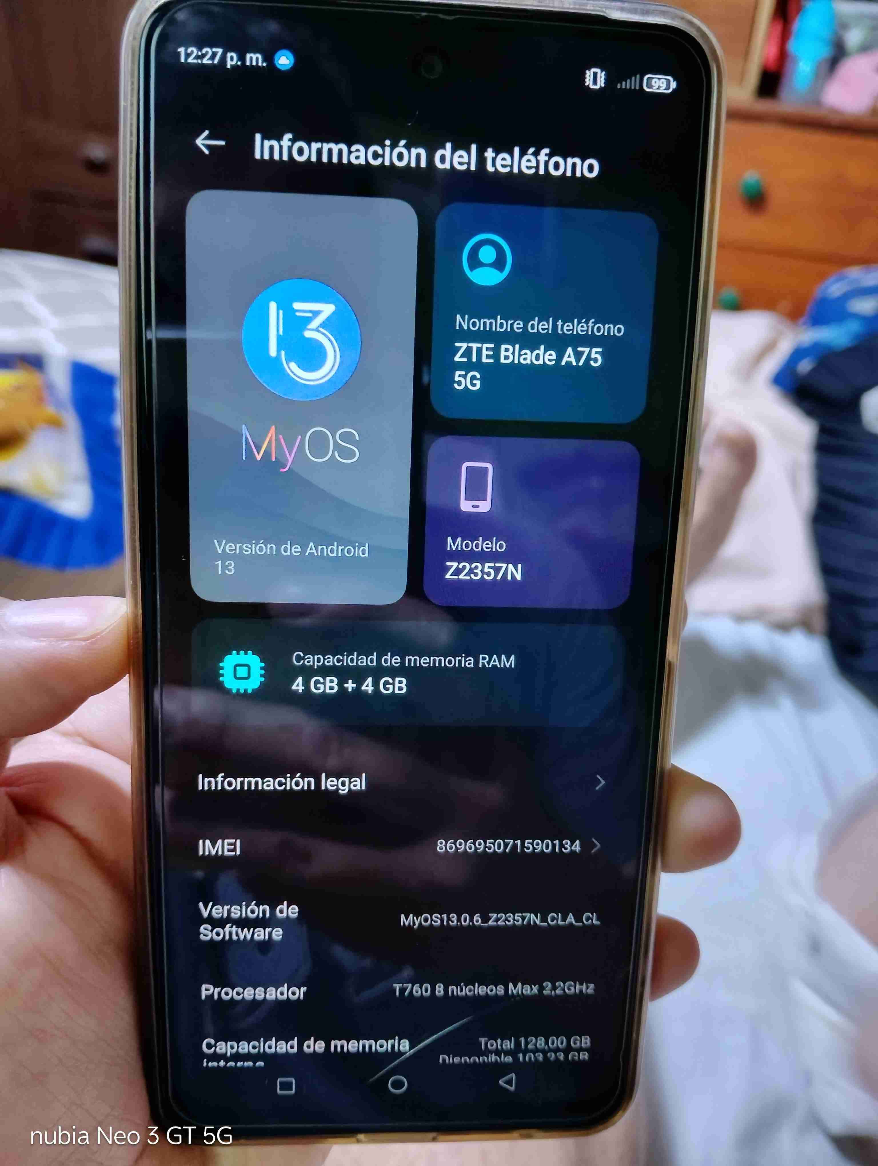 ZTE Blade A75 5G con MyOS