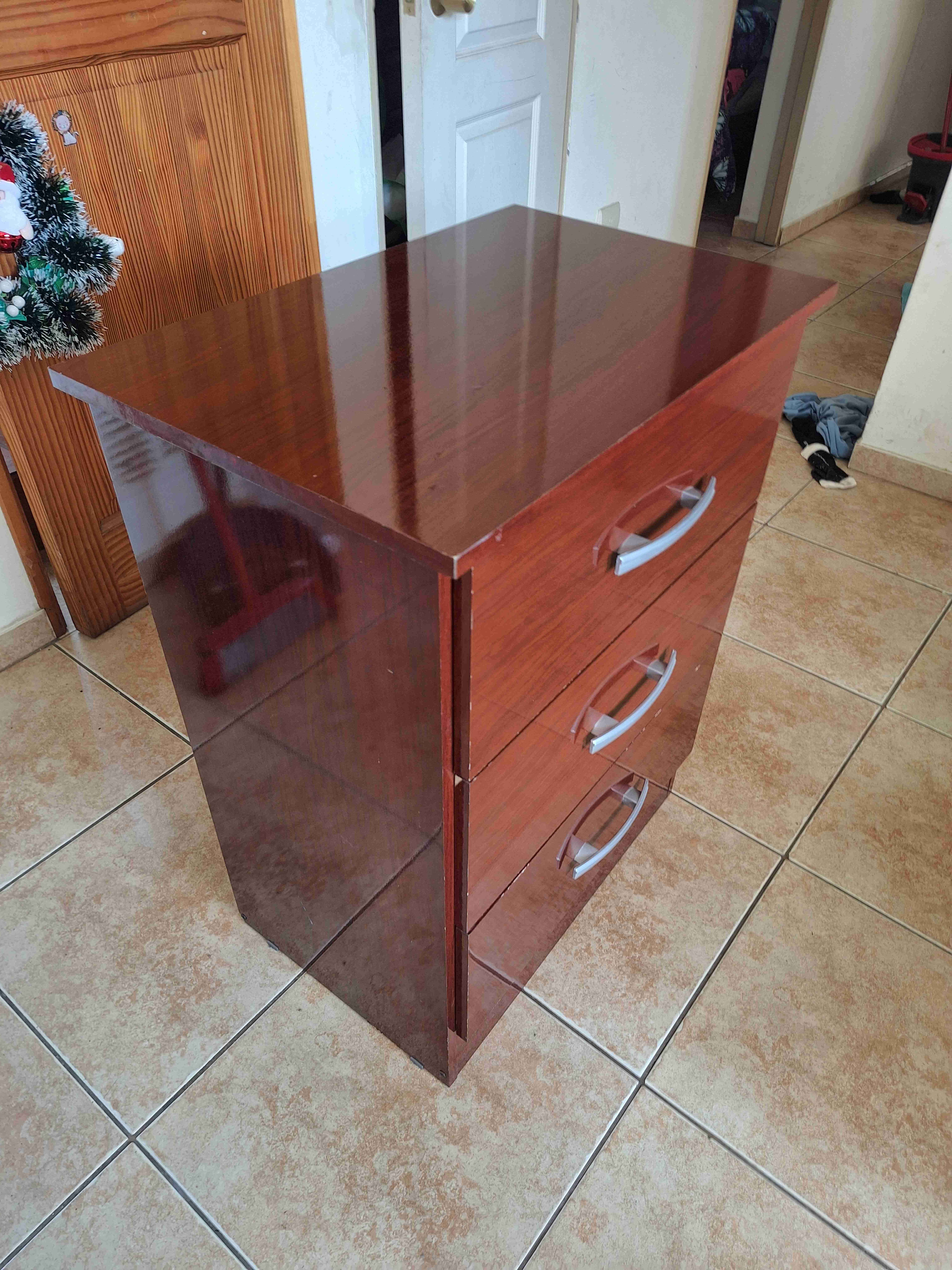 Cajonera de tres cajones marrón - miniatura 3