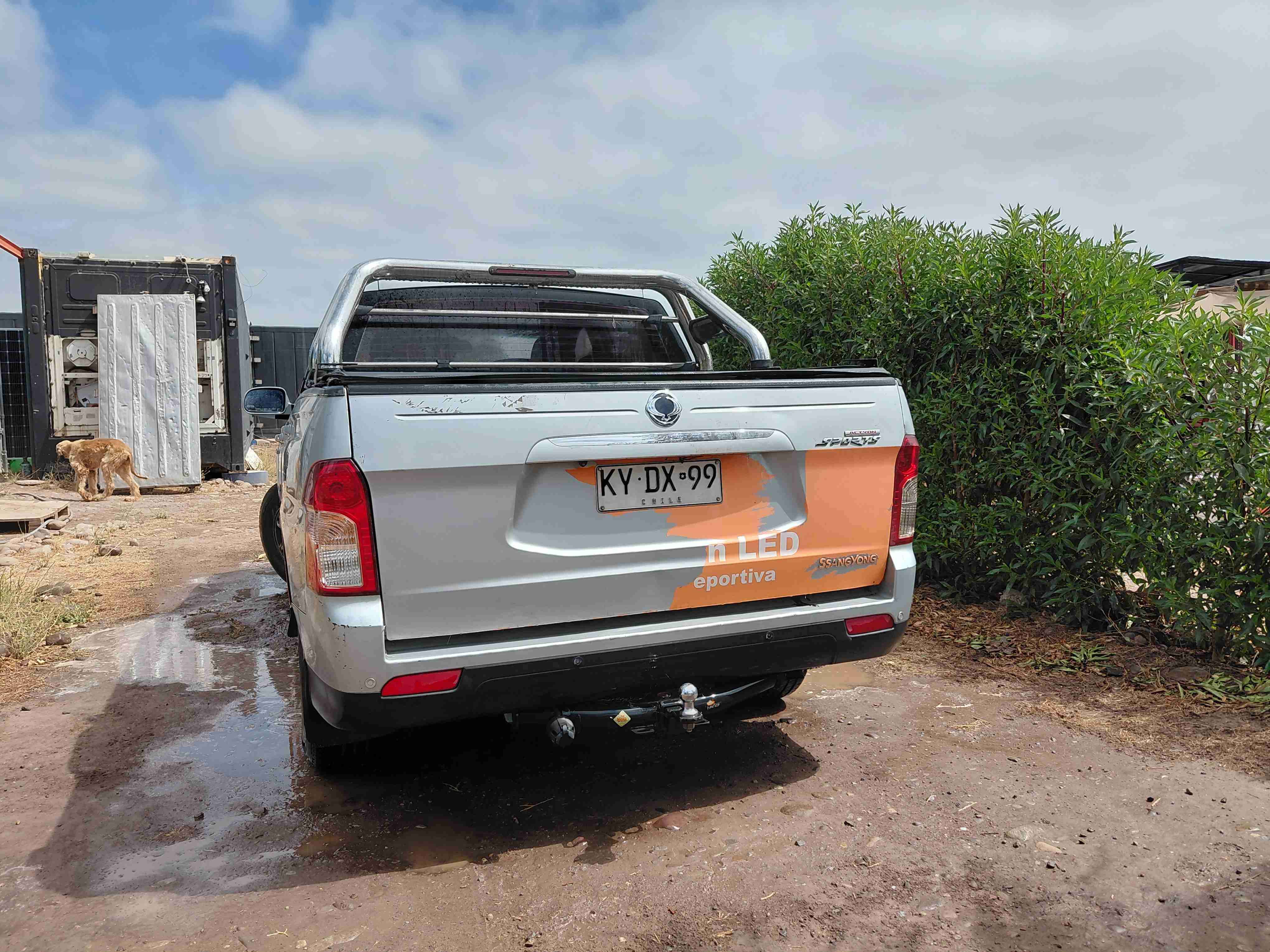 Camioneta ssangyon año 2019 automatica buen estado - miniatura 4