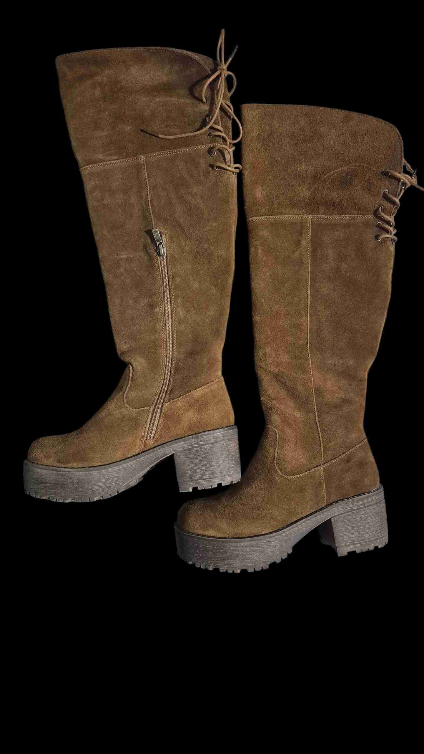 Botas de gamuza café altas