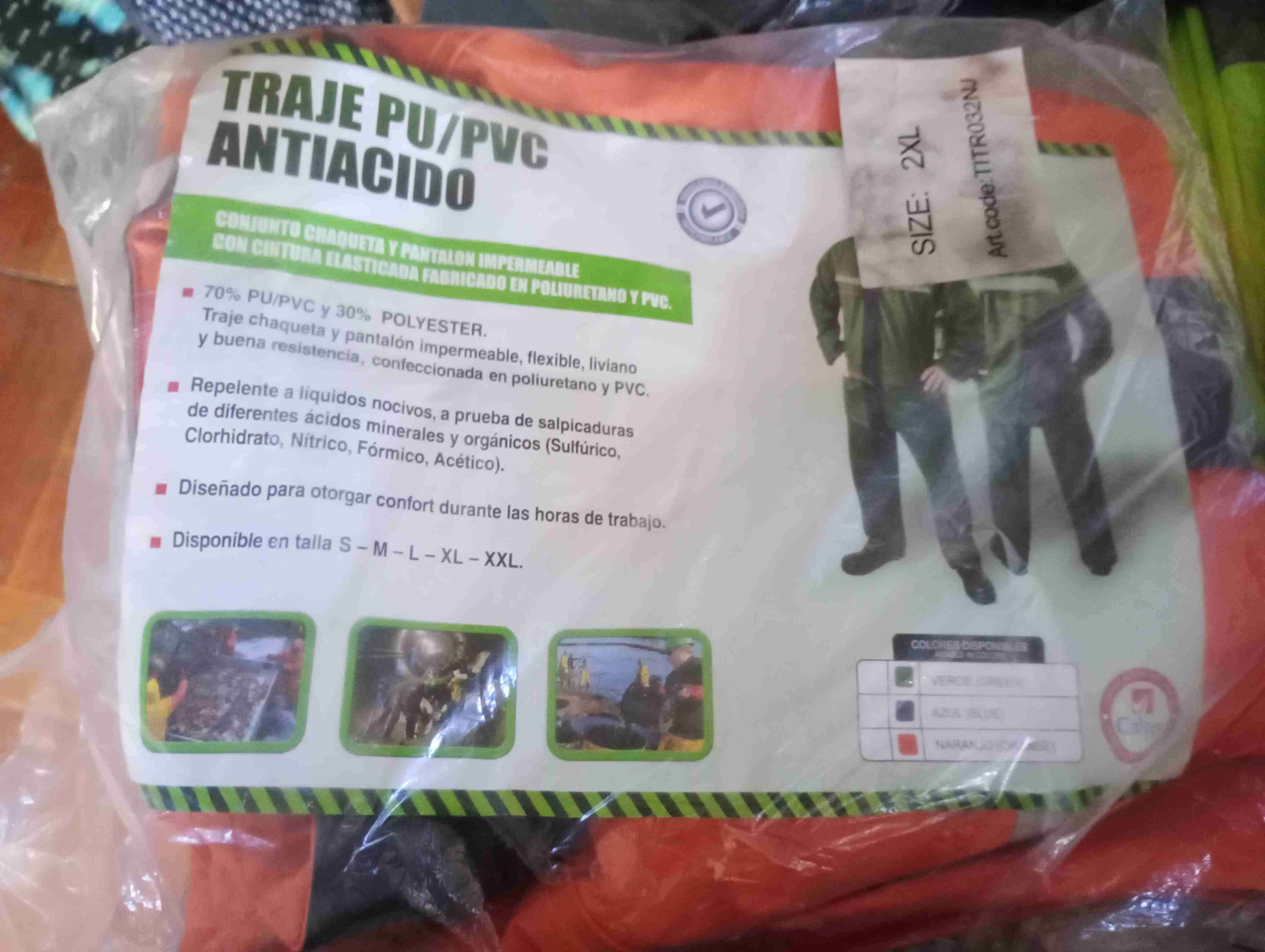 Traje antiácido PU/PVC