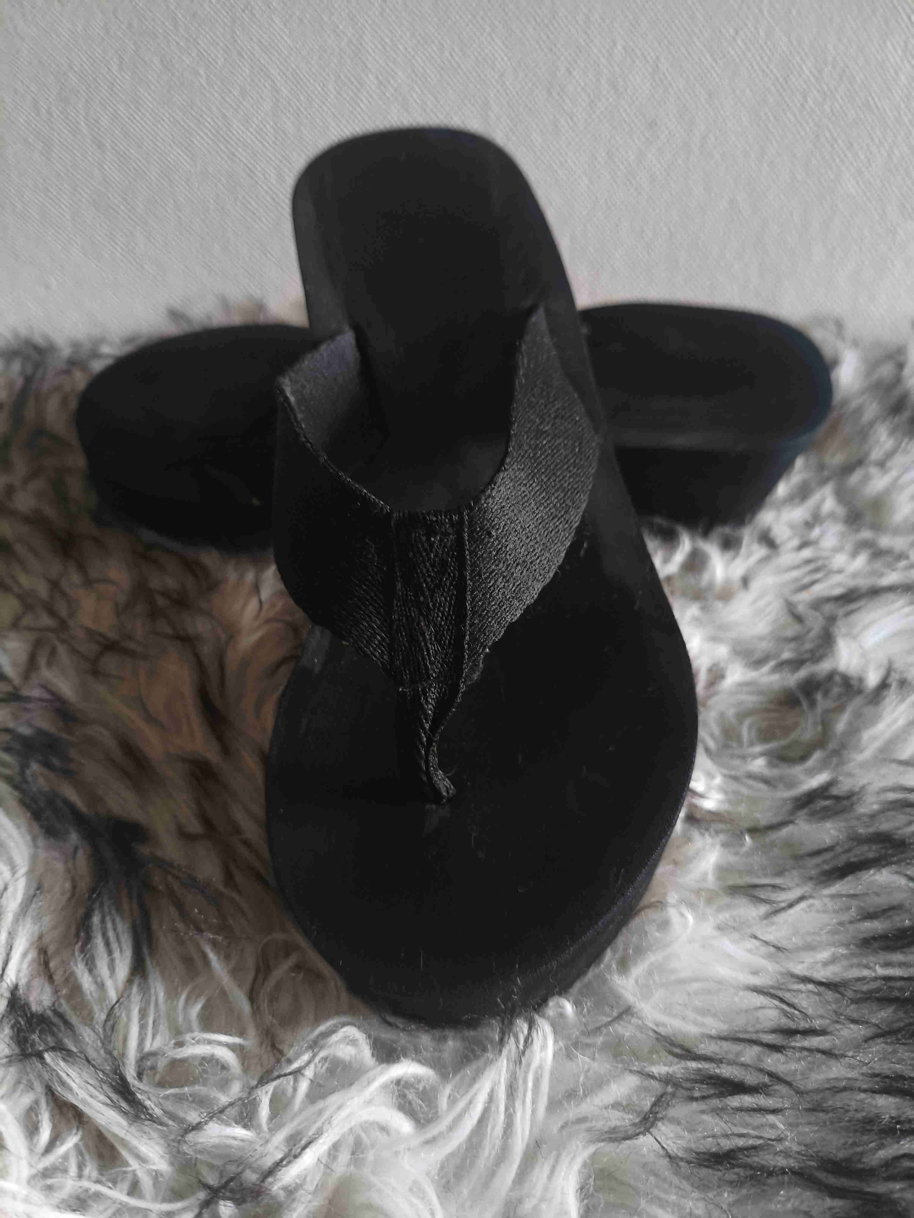 Sandalias negras de plataforma 35