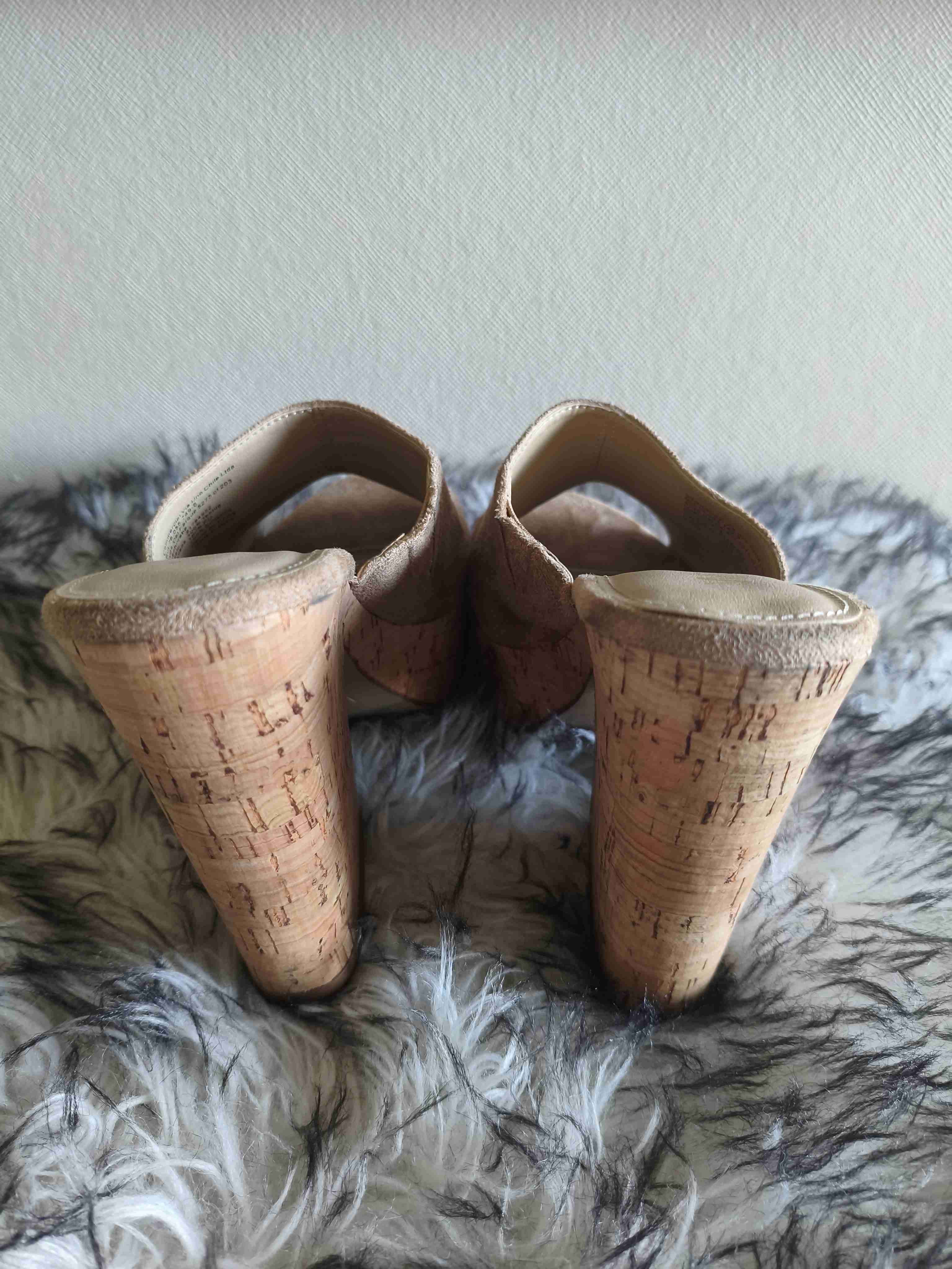 Sandalias taco corcho beige - miniatura 2