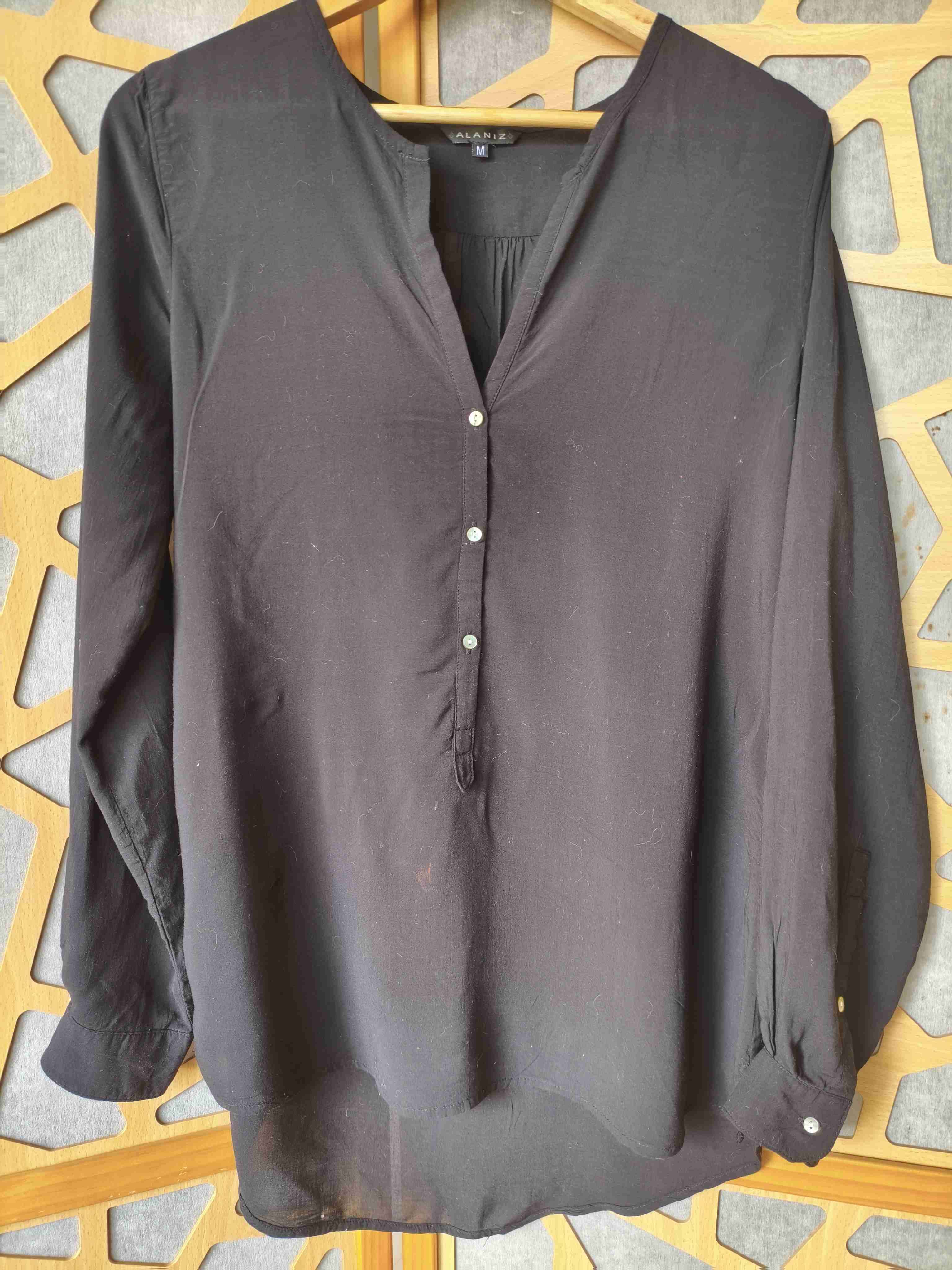 Blusa negra manga larga