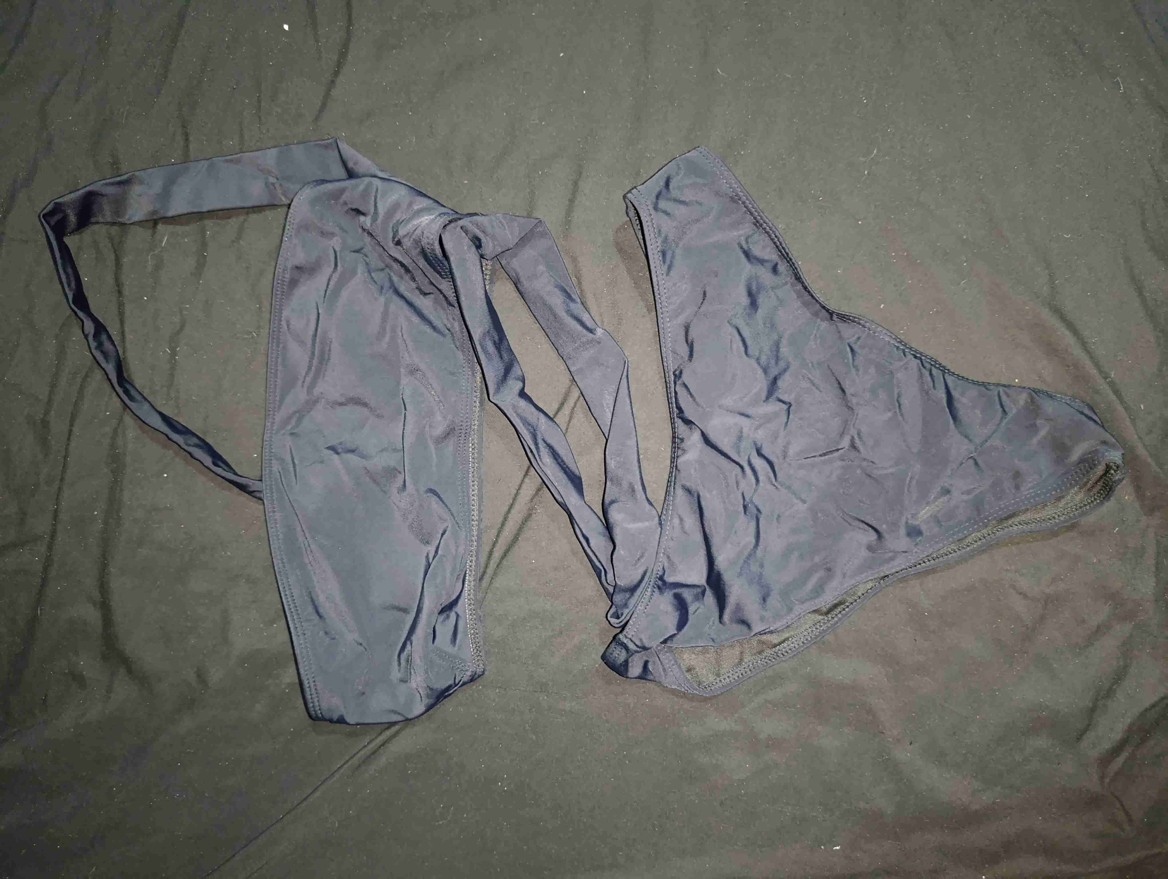 Bañador negro con tiras cruzadas - miniatura 2