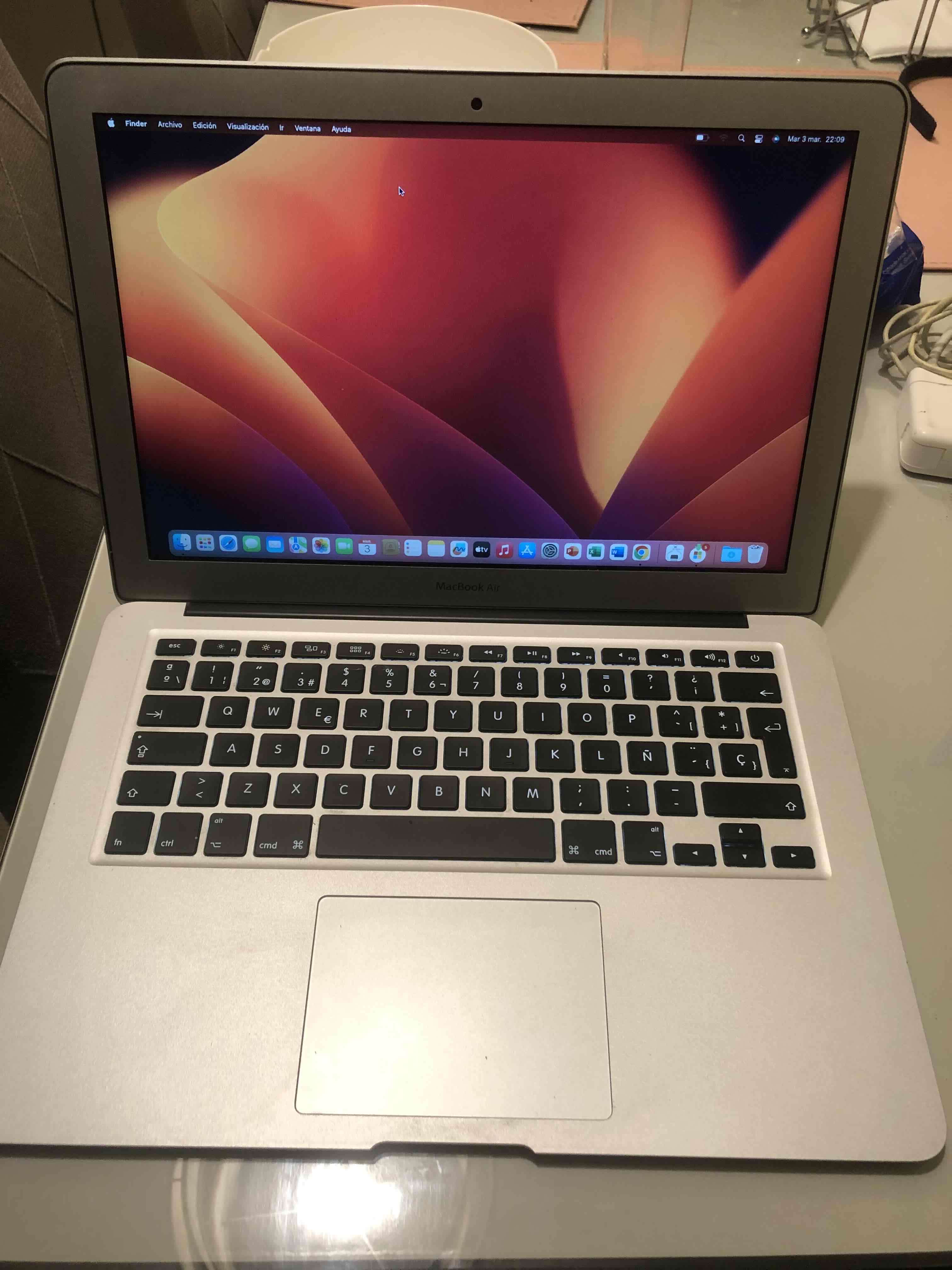 MacBook Air A1466 de 13 pulgadas - miniatura 2